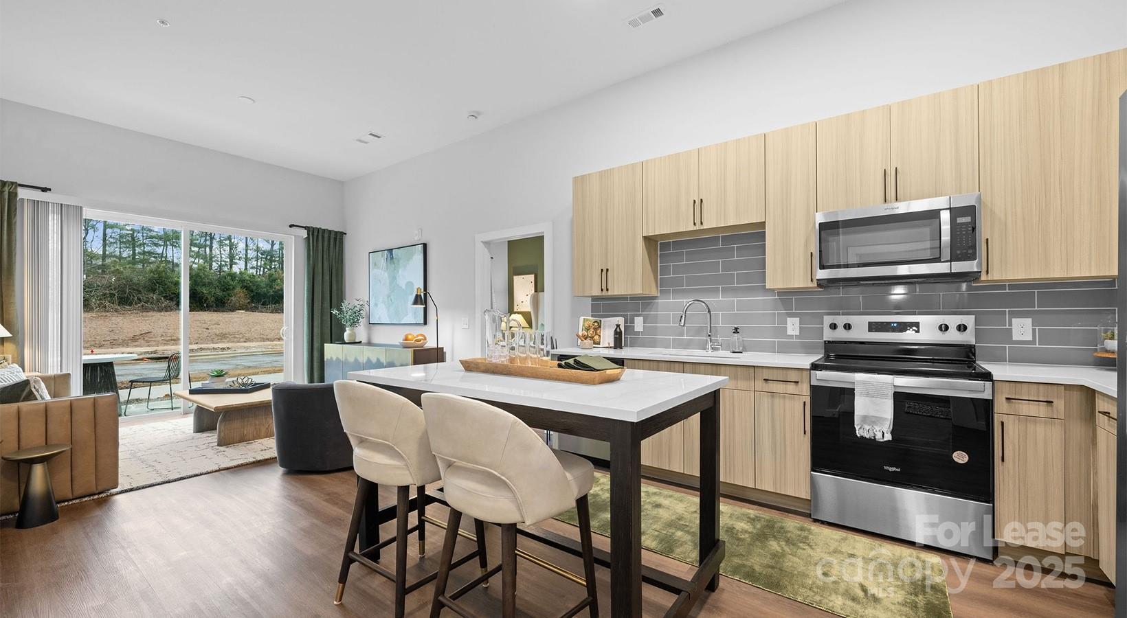 5120 77 Center Drive 2a Property Photo 15