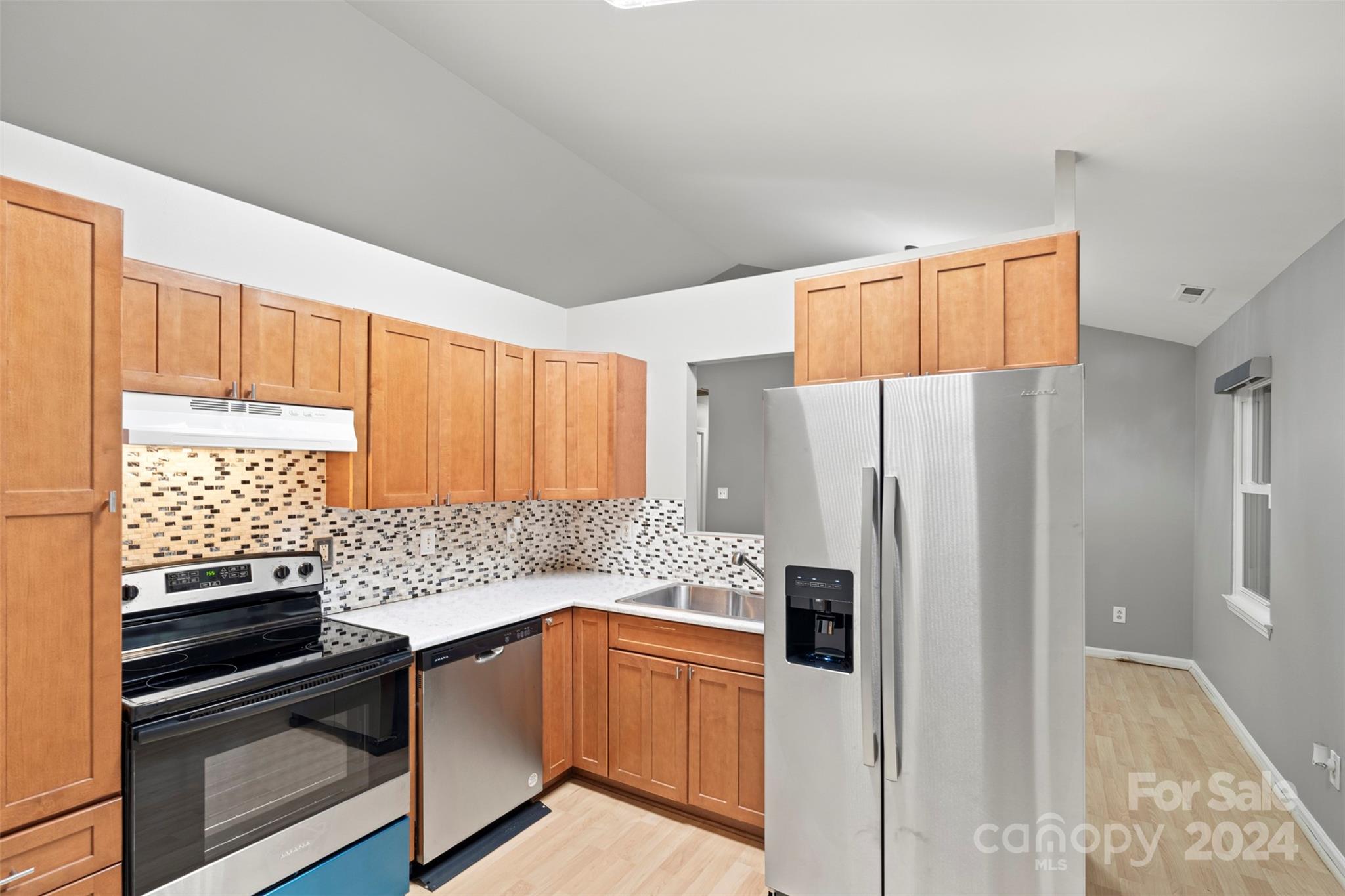 2306 Morningside Drive Property Photo 15