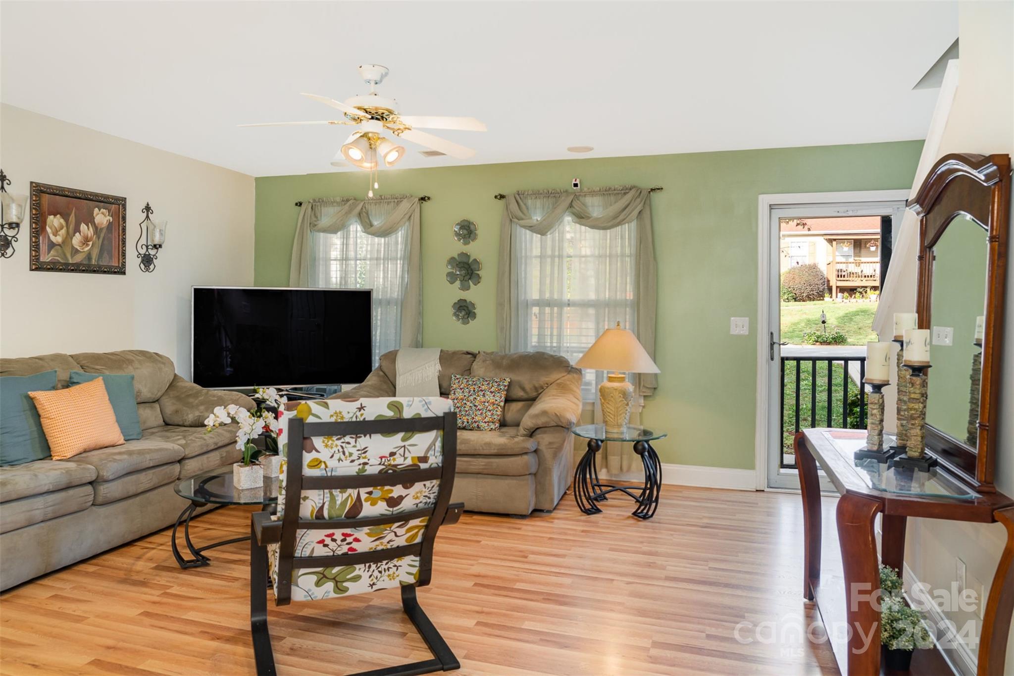 2417 Terra Drive Property Photo 4