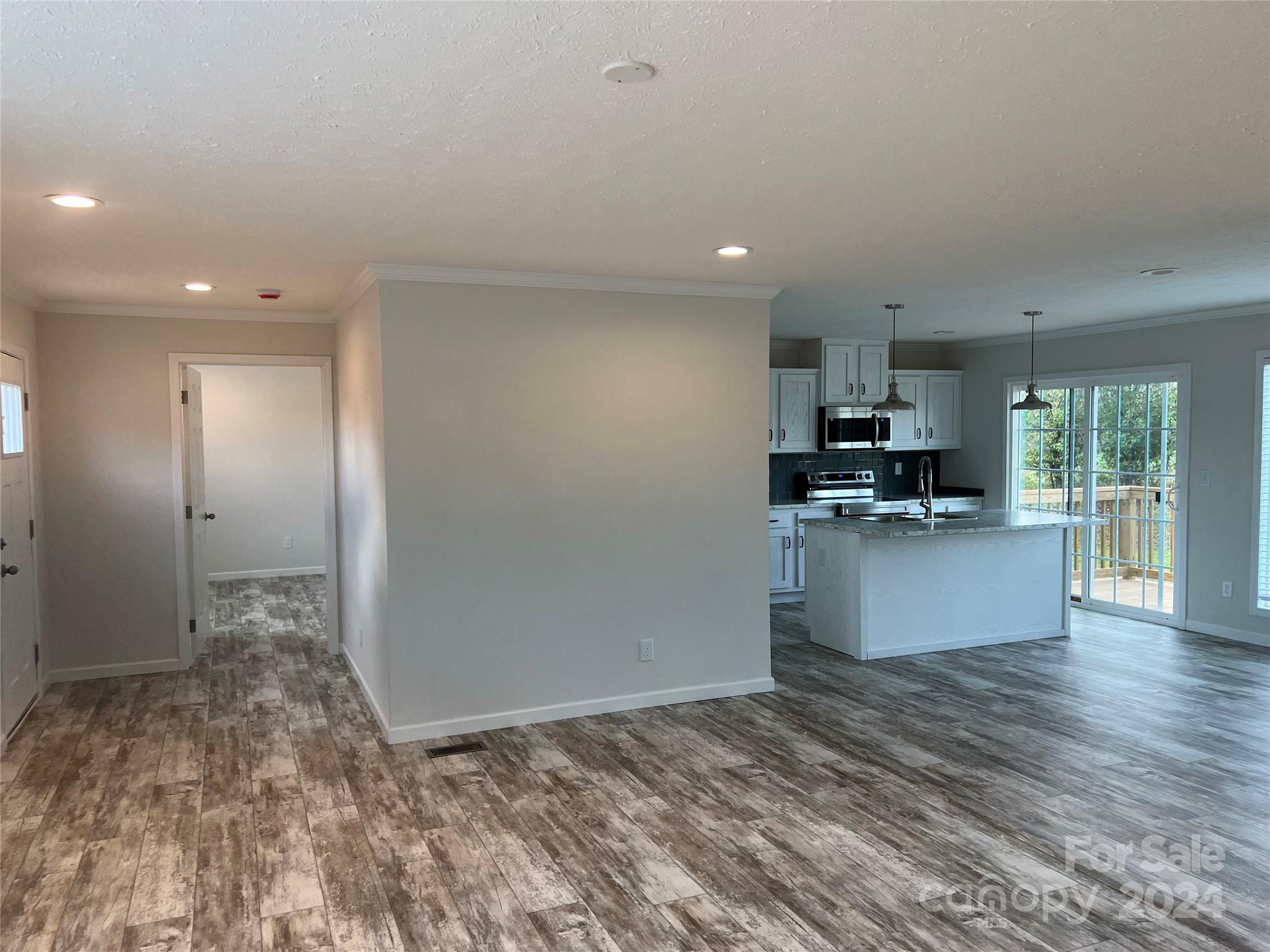51 Rosemont Drive Property Photo 2