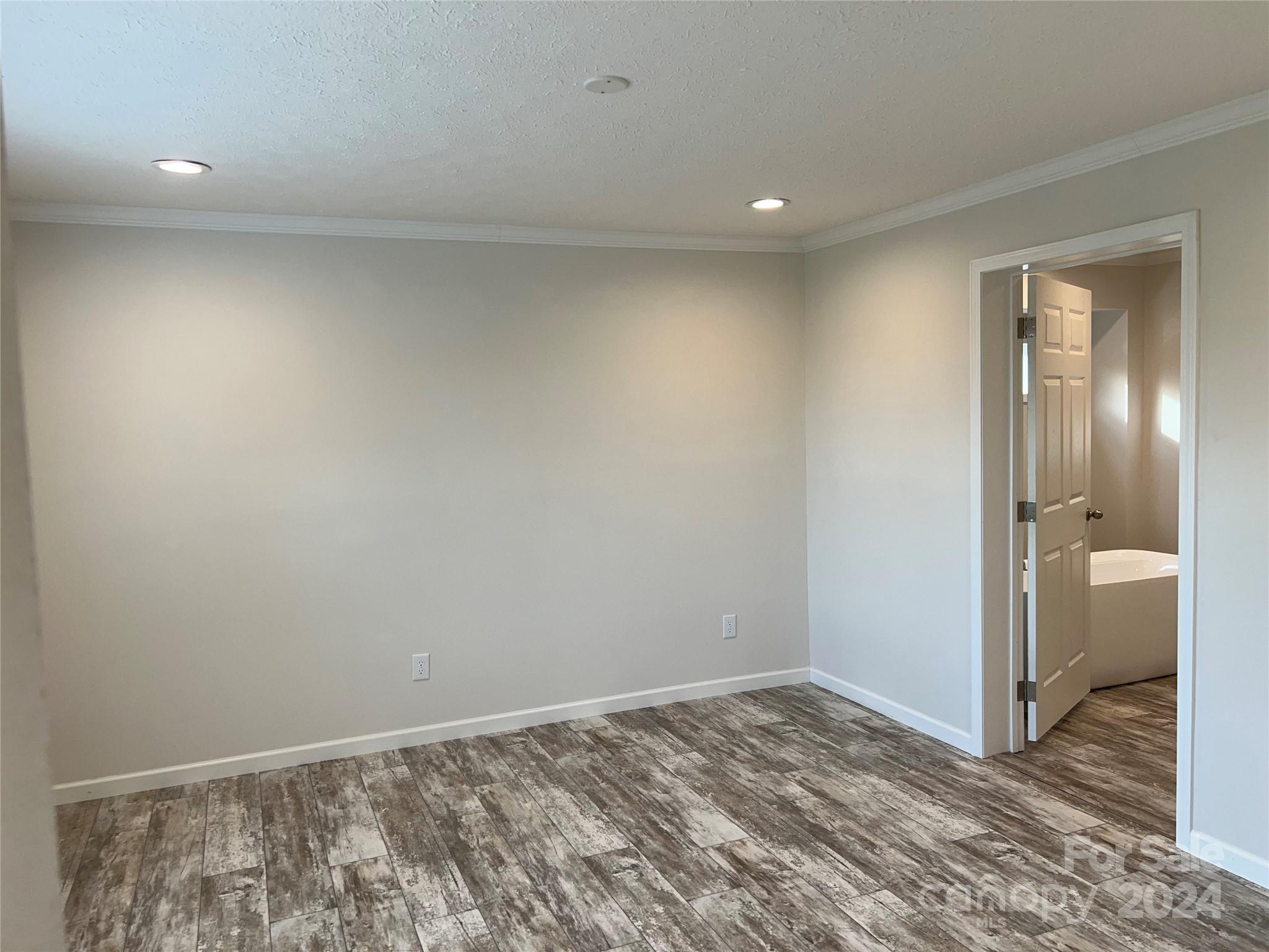 51 Rosemont Drive Property Photo 5