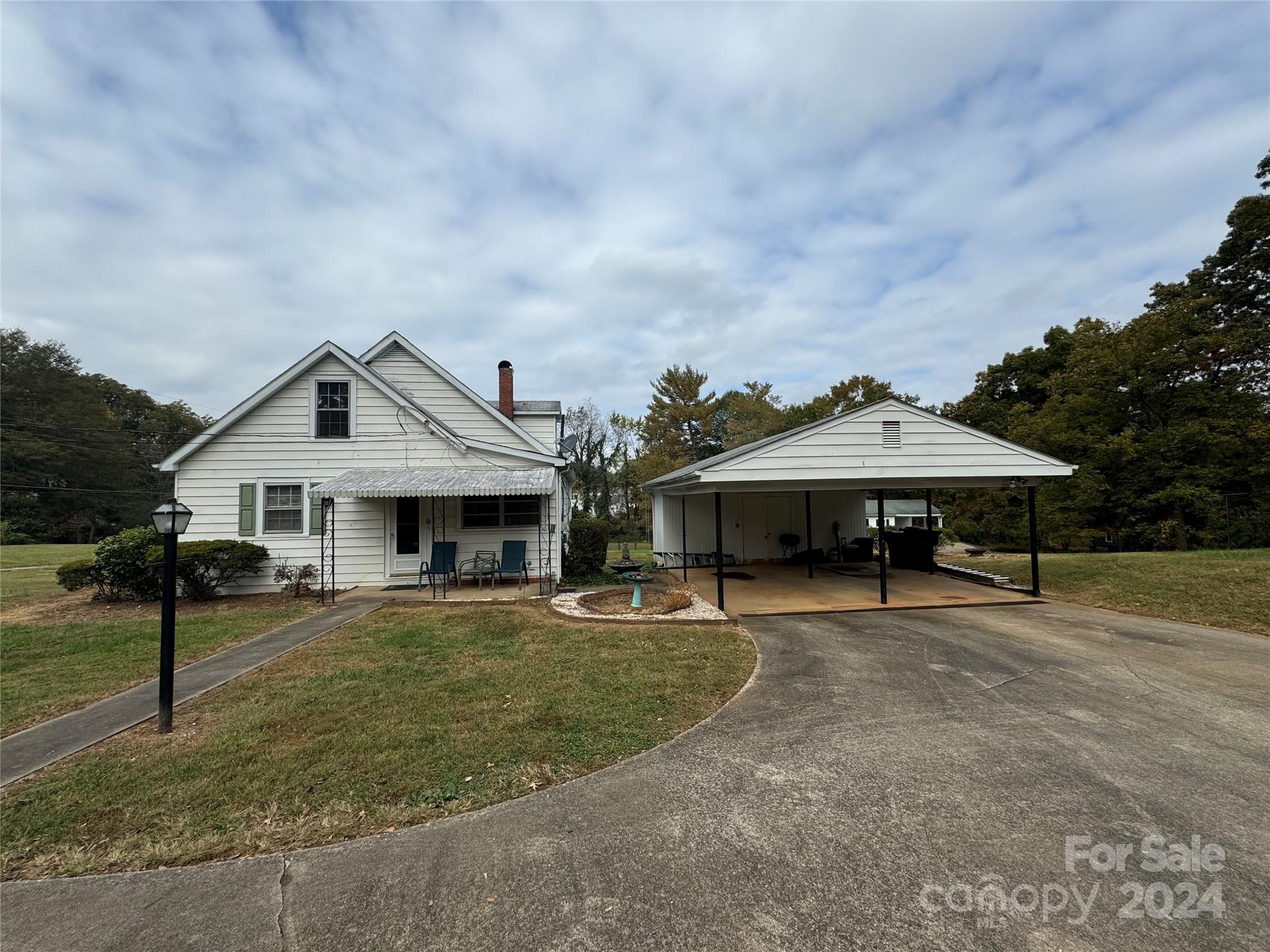 1716 3rd Street Property Photo 7