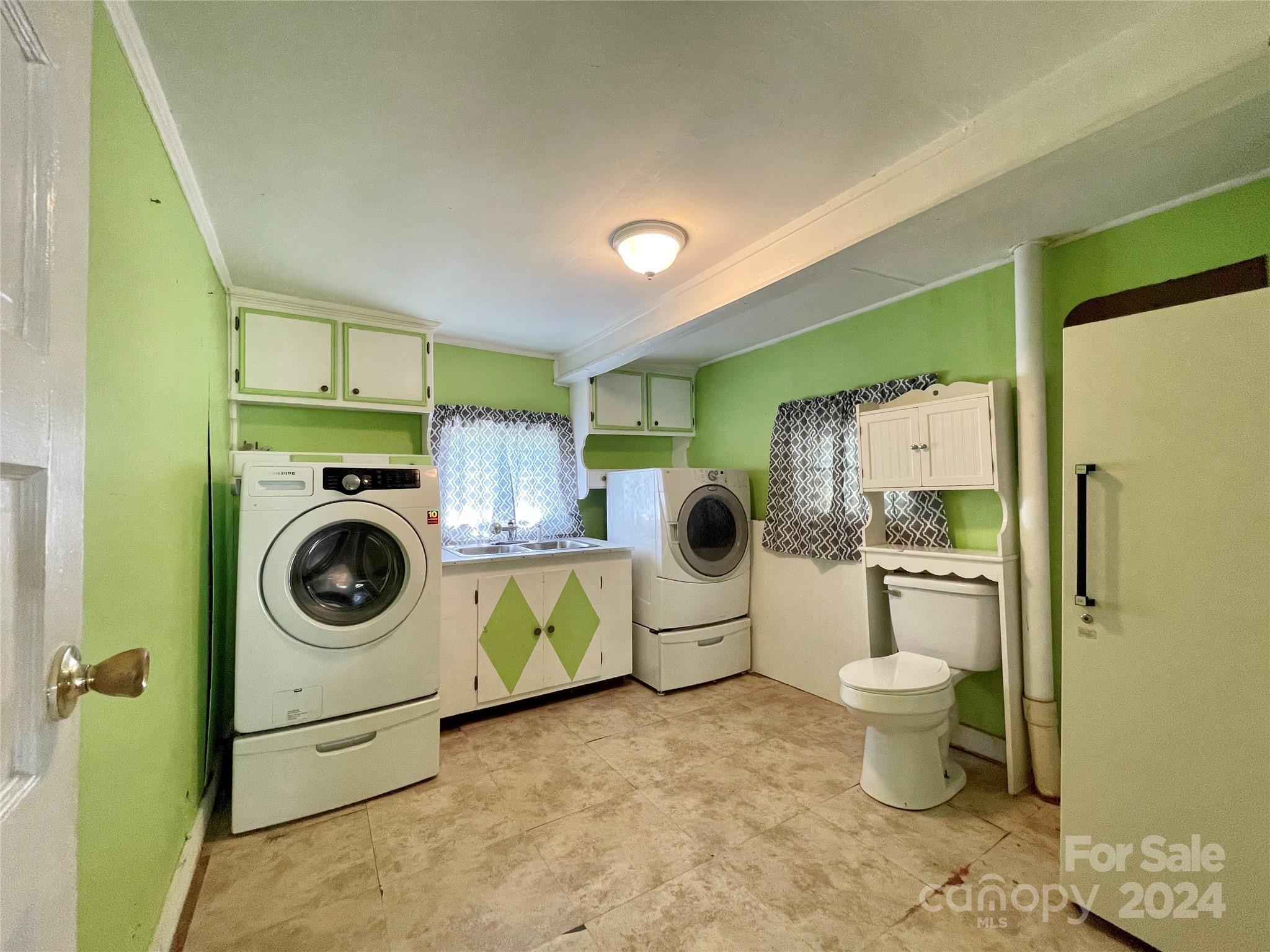 142 Swink Street Property Photo 18