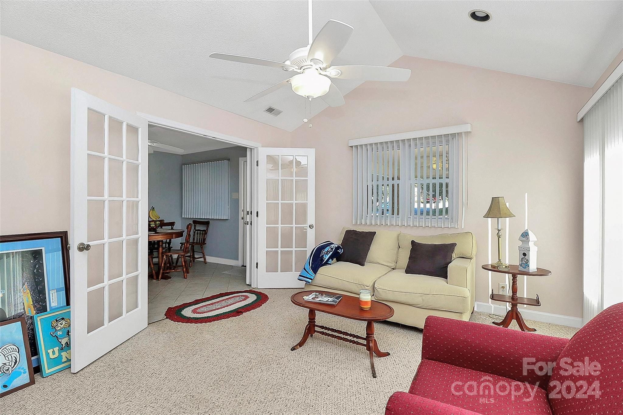 1811 Charter Drive Property Photo 11