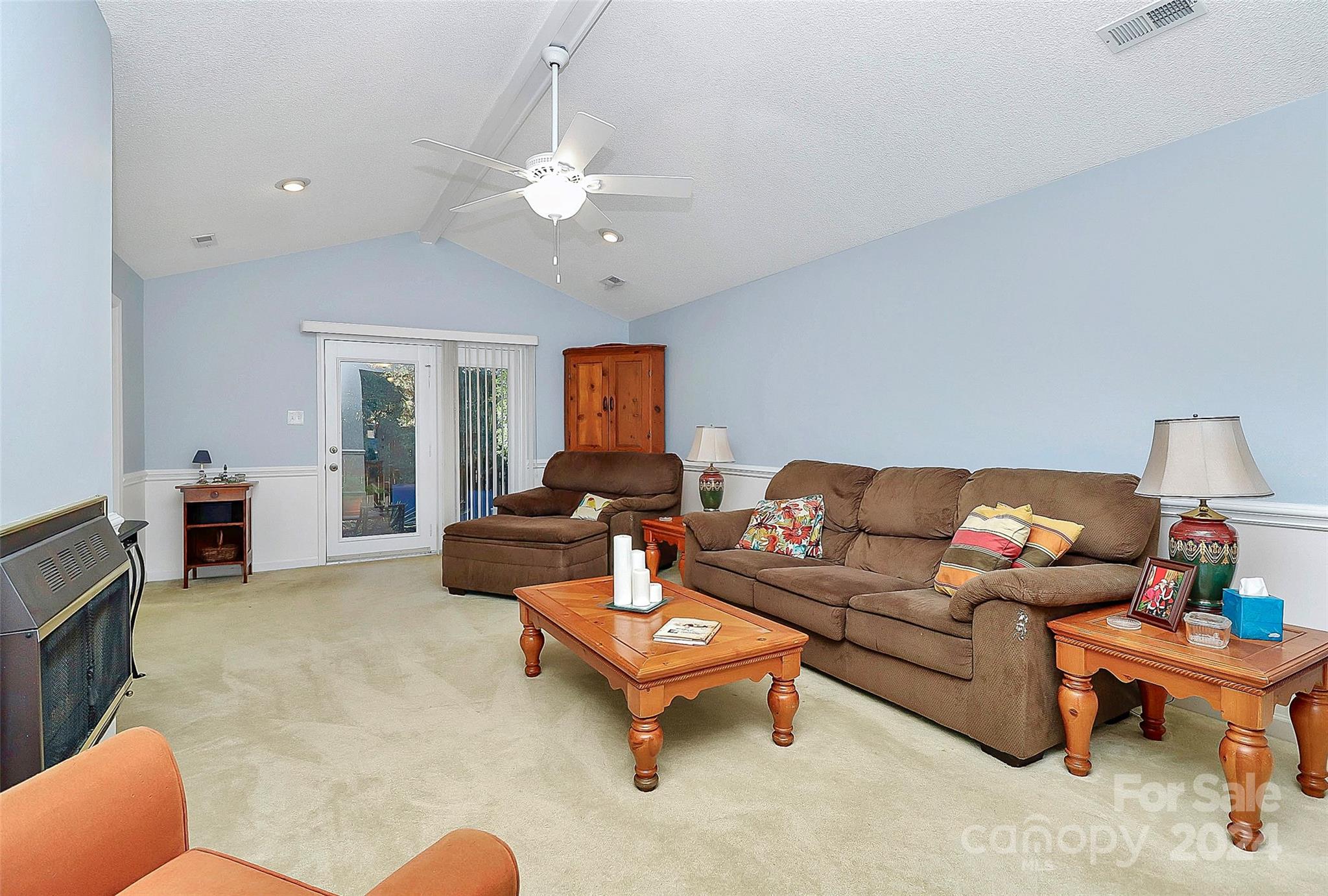 1811 Charter Drive Property Photo 16