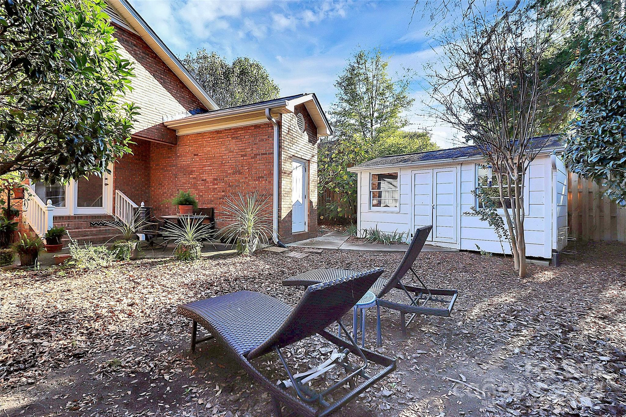 1811 Charter Drive Property Photo 28