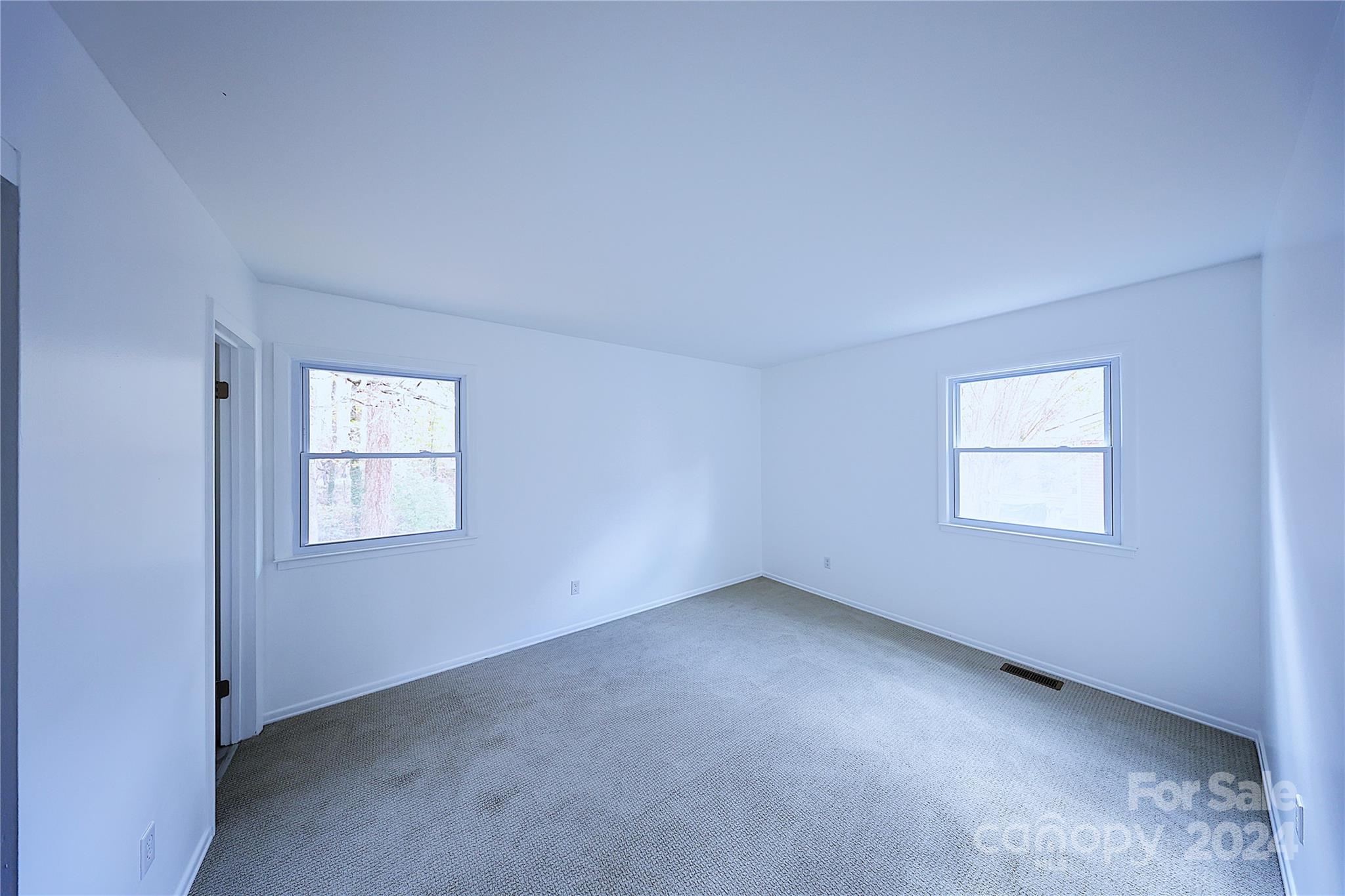 1916 Halifax Court Property Photo 23