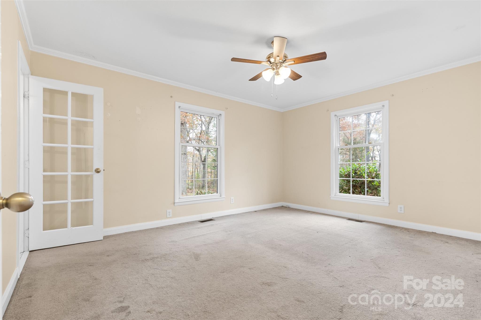 16695 Silver Road Property Photo 10