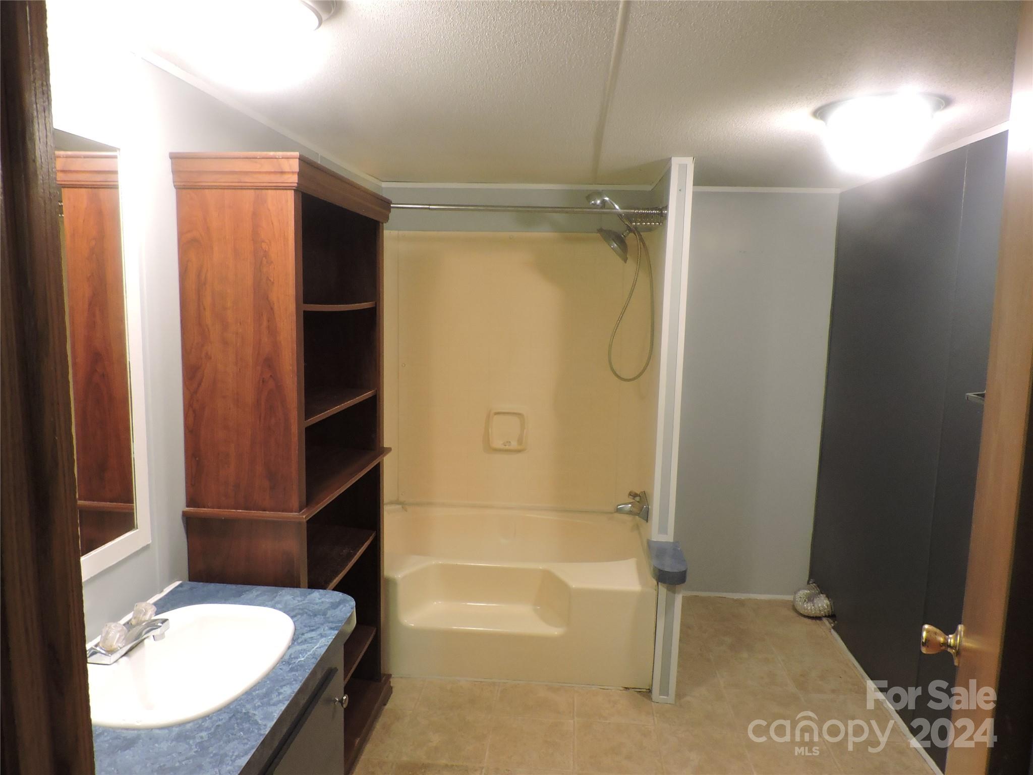 2271 Gouges Creek Road Property Photo 20
