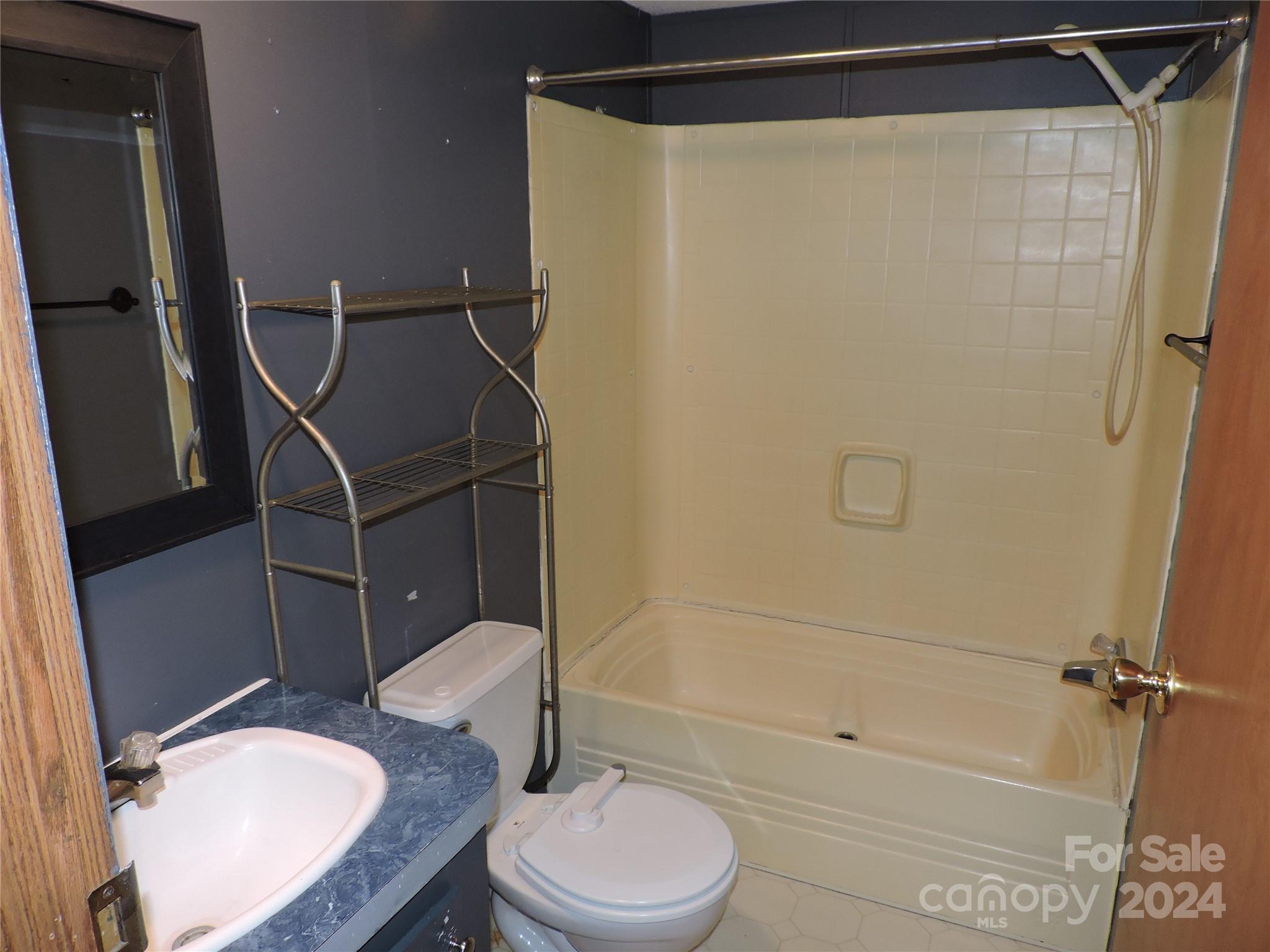 2271 Gouges Creek Road Property Photo 32