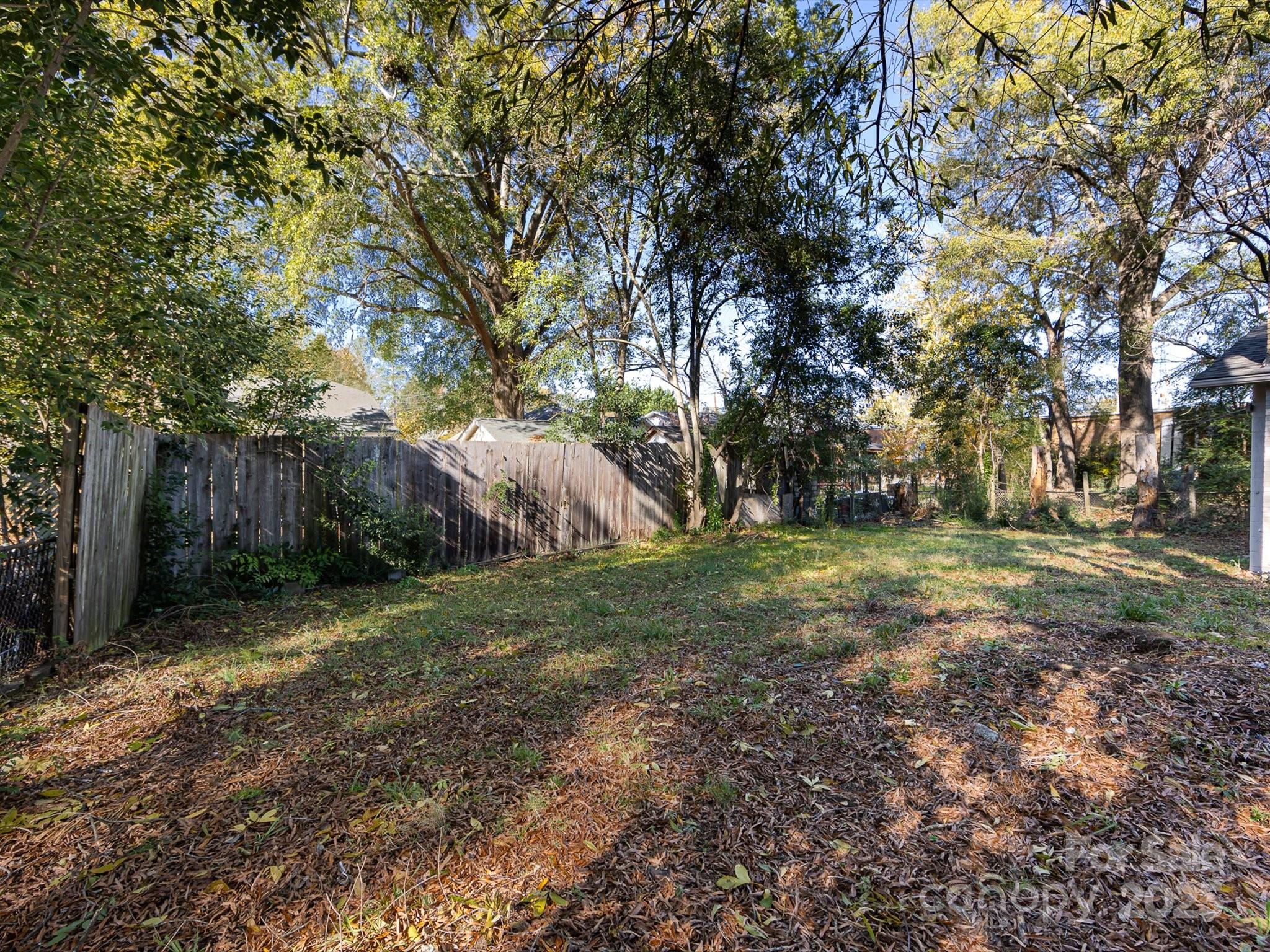 406 Harris Lane Property Photo 46
