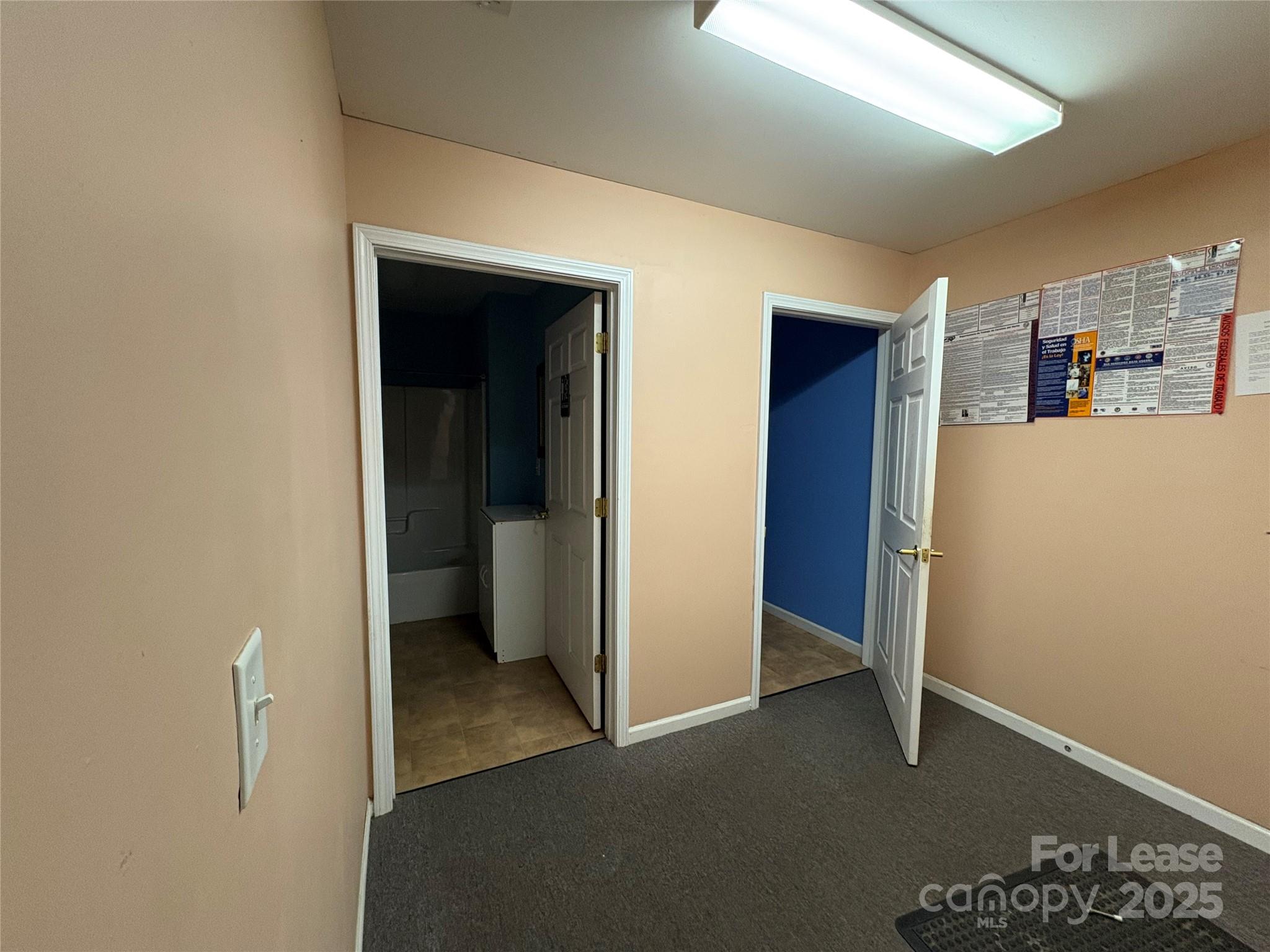 2520 W Roosevelt Boulevard Property Photo 19
