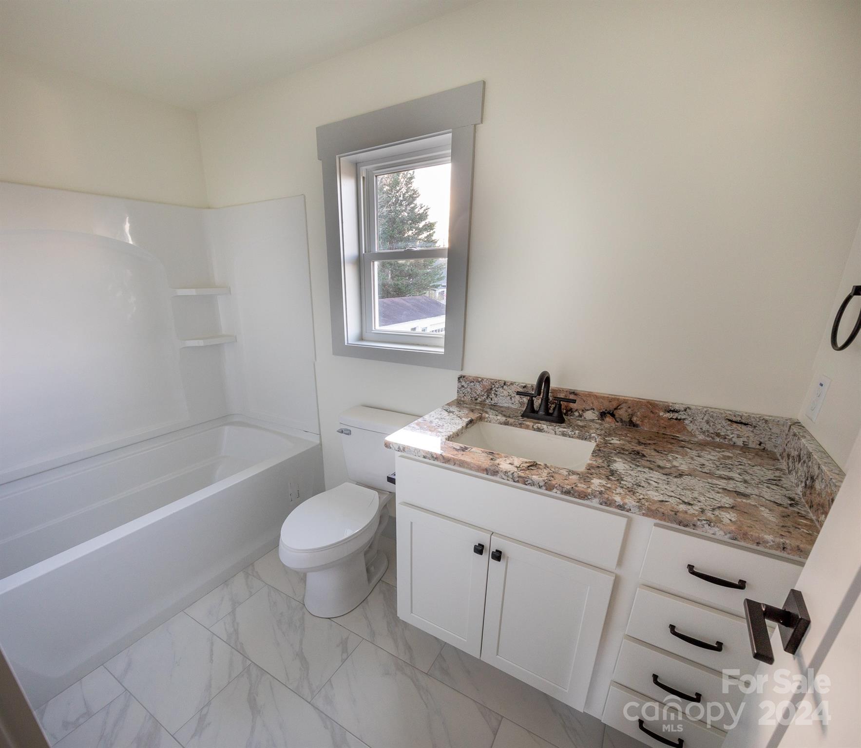 71 Oakley Road Property Photo 16