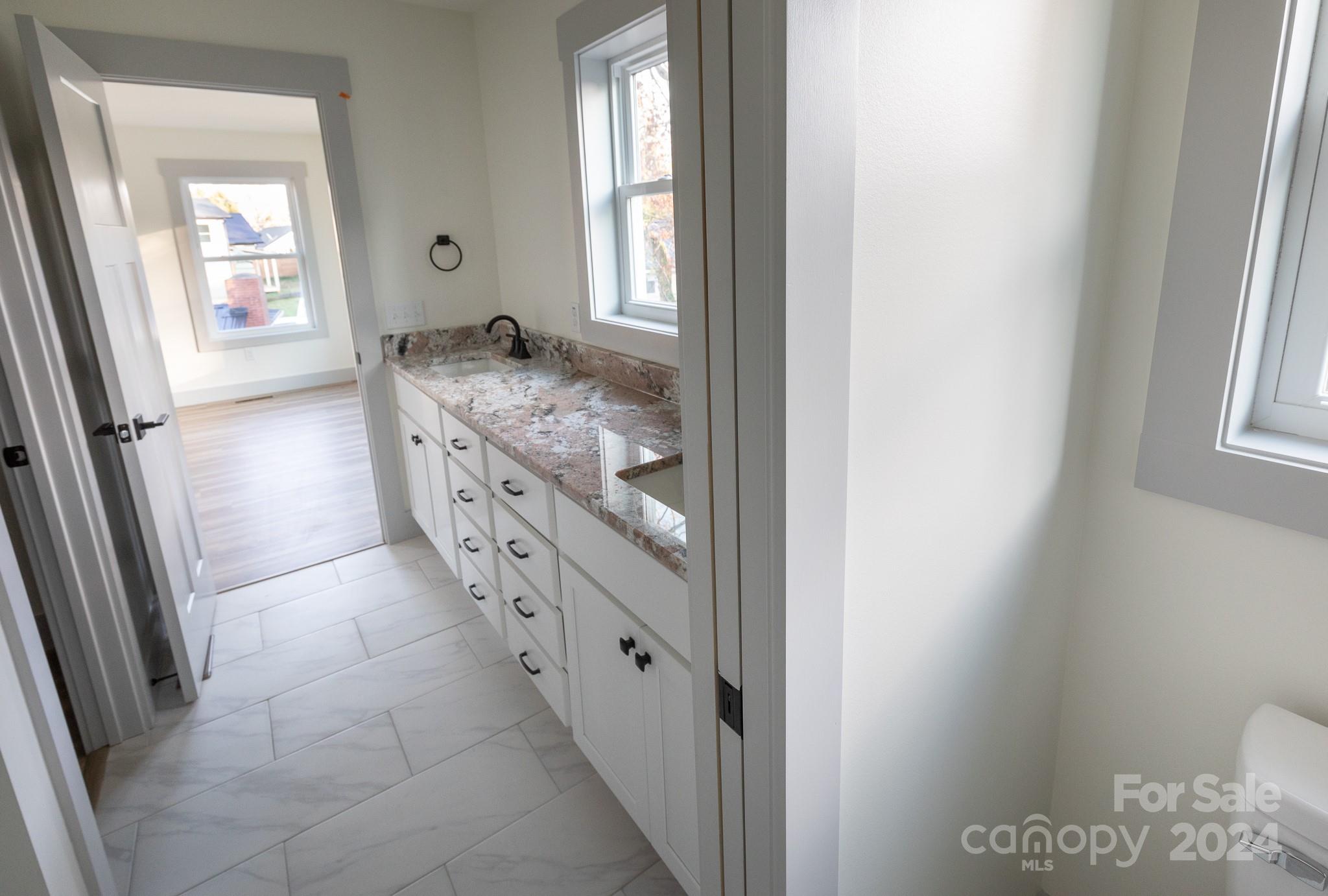 71 Oakley Road Property Photo 29