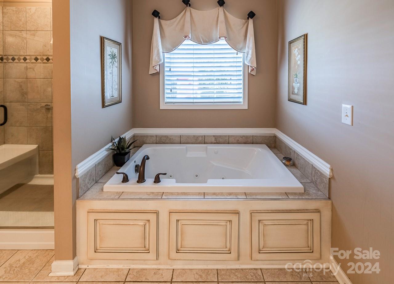 4211 Jonesville Lockhart Highway Property Photo 29