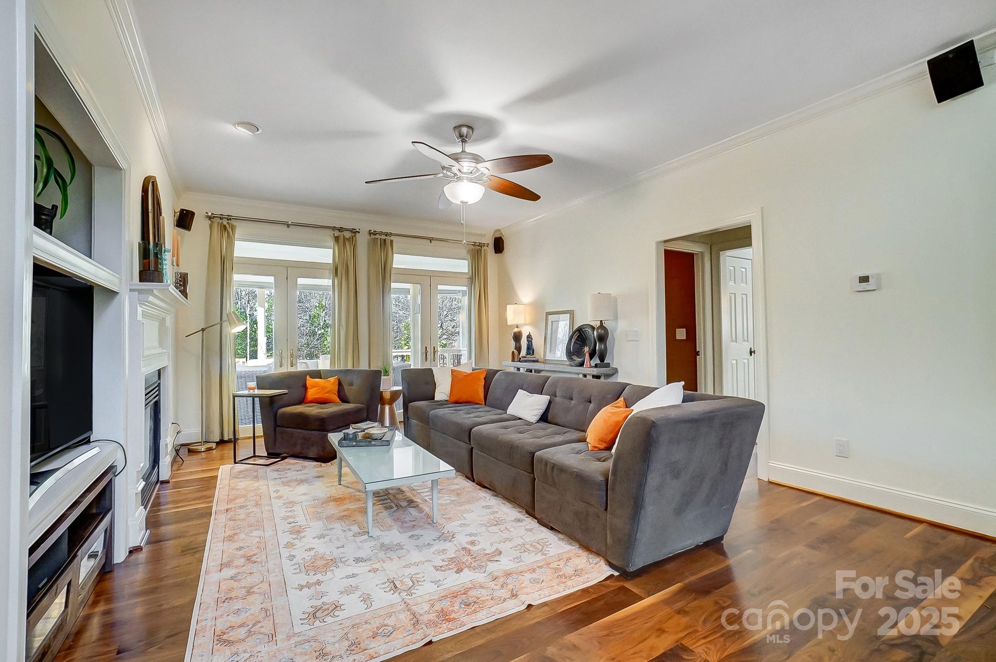 6610 Rolling Ridge Drive Property Photo 13
