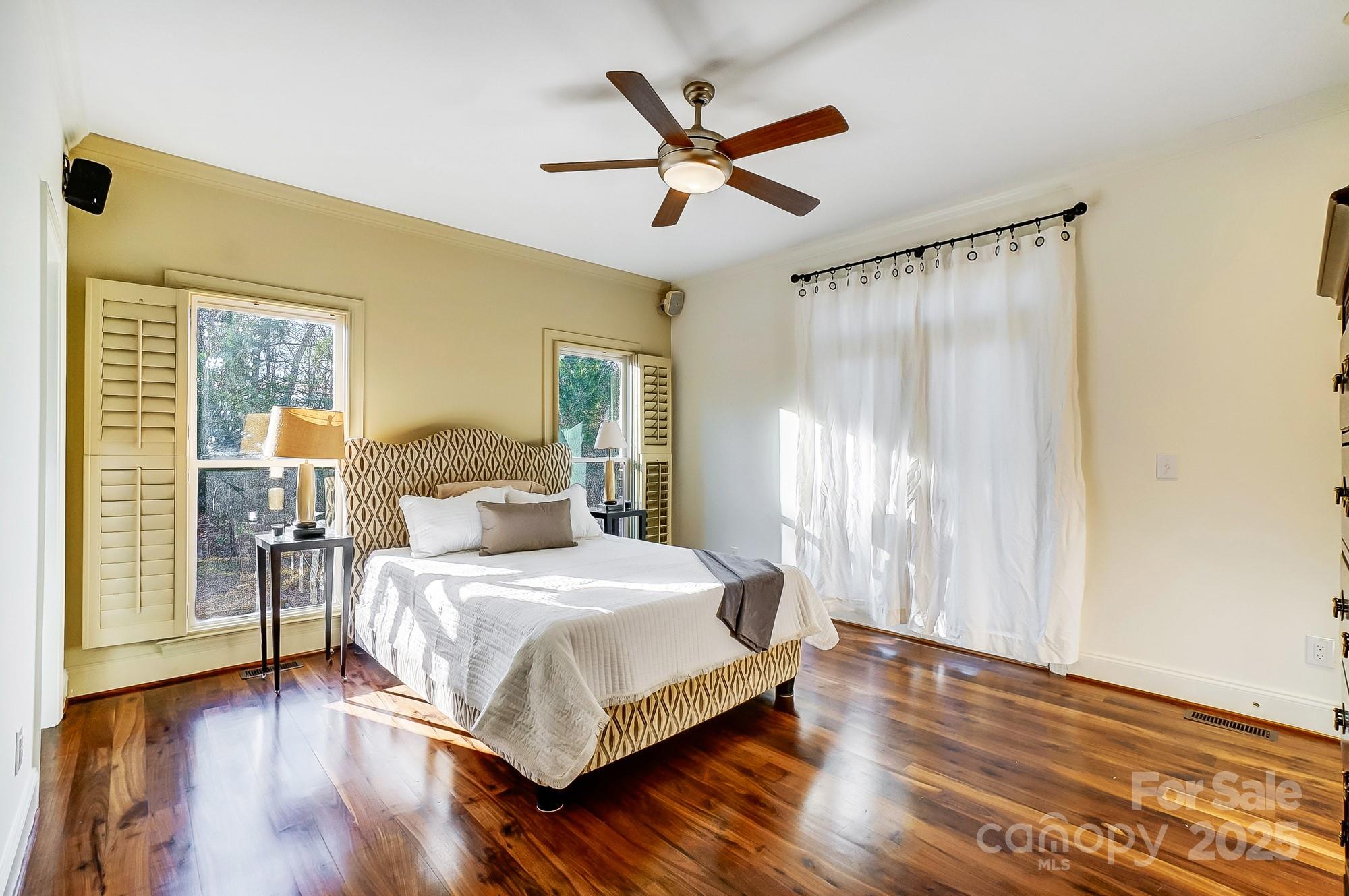 6610 Rolling Ridge Drive Property Photo 21