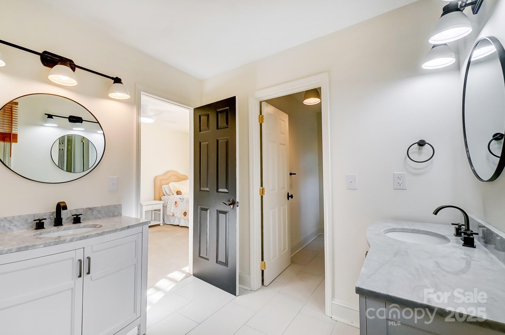 6610 Rolling Ridge Drive Property Photo 30