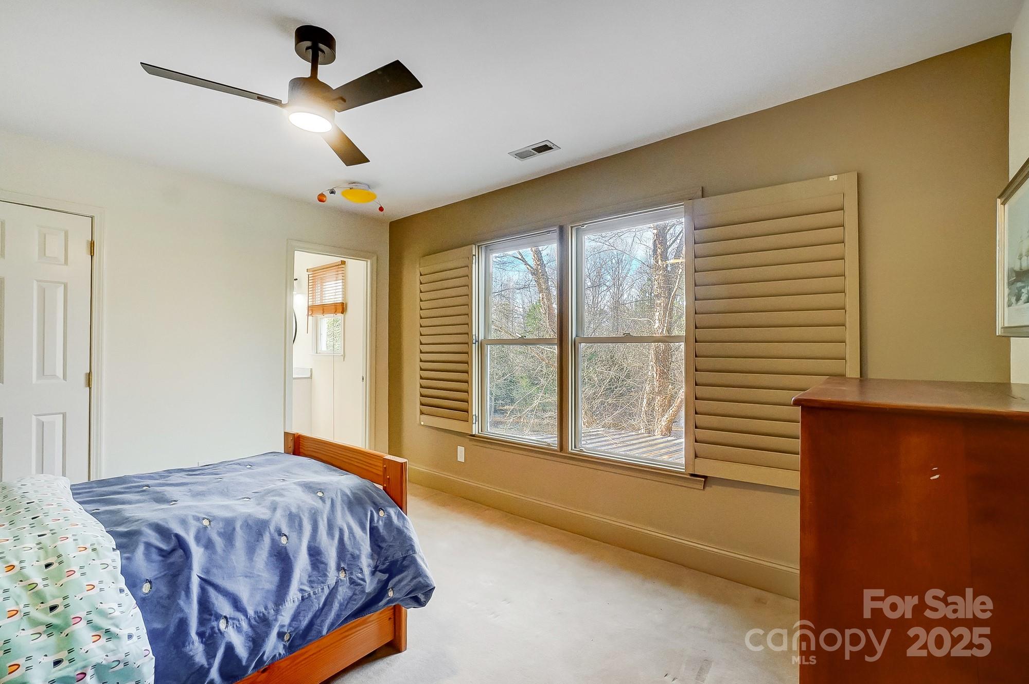 6610 Rolling Ridge Drive Property Photo 34