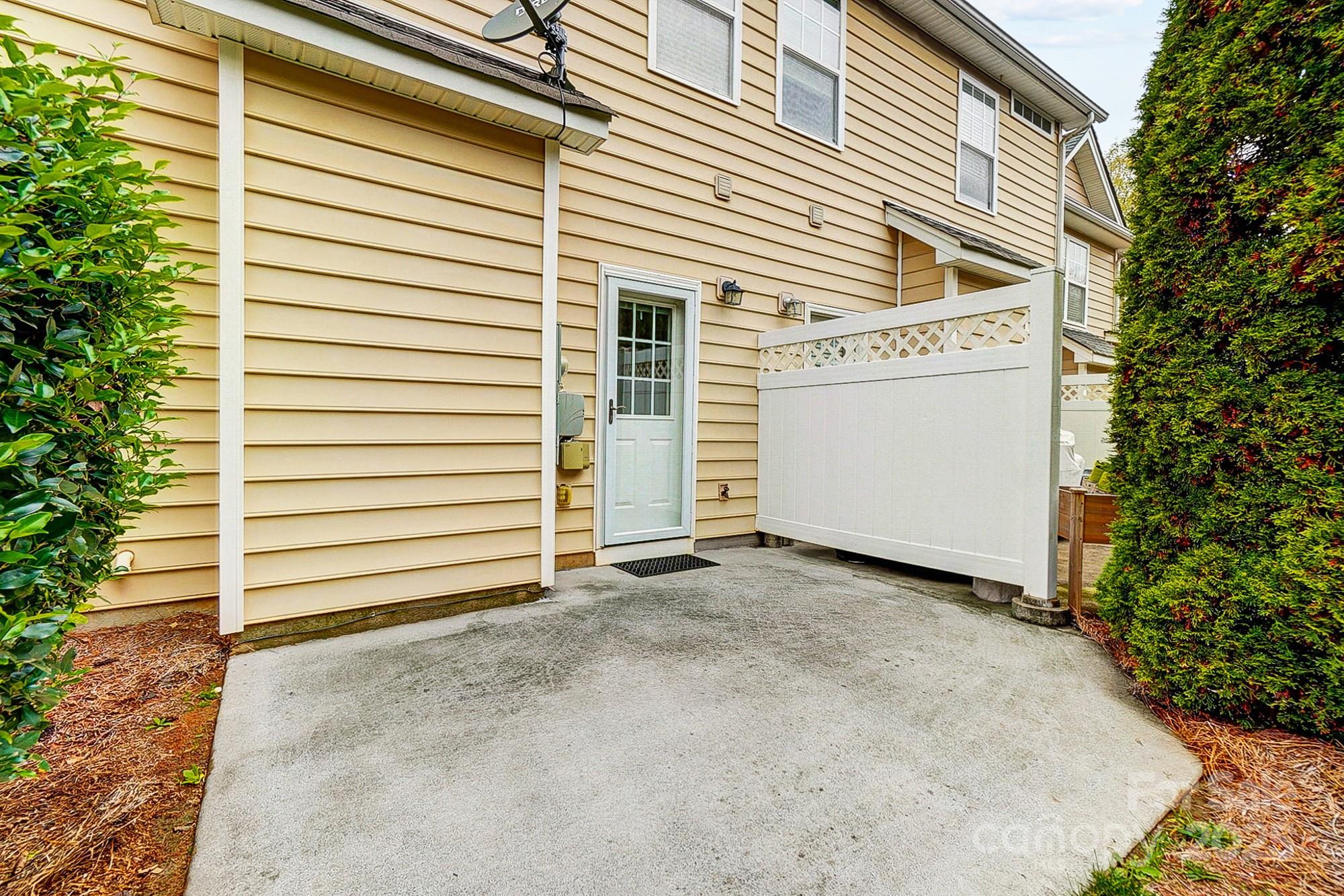 310 Rose Garden Court Property Photo 22
