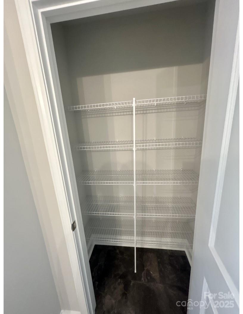 200 Fostoria Place 78a Property Photo 13