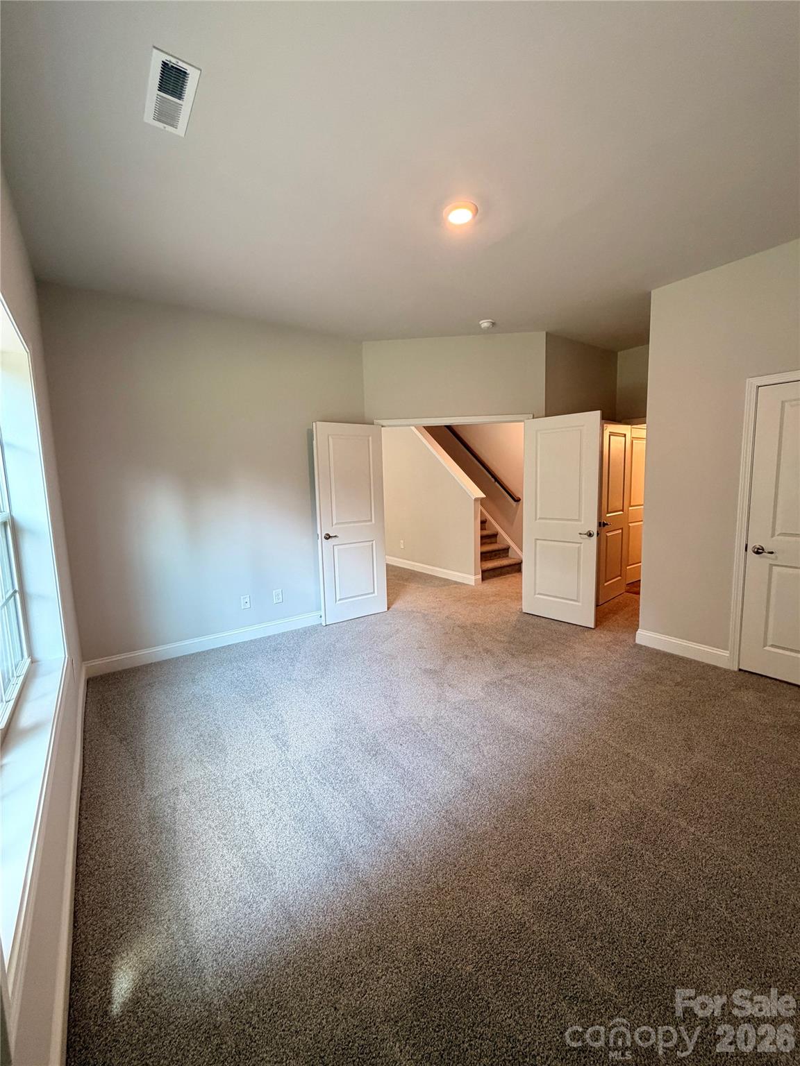 200 Fostoria Place 78a Property Photo 15