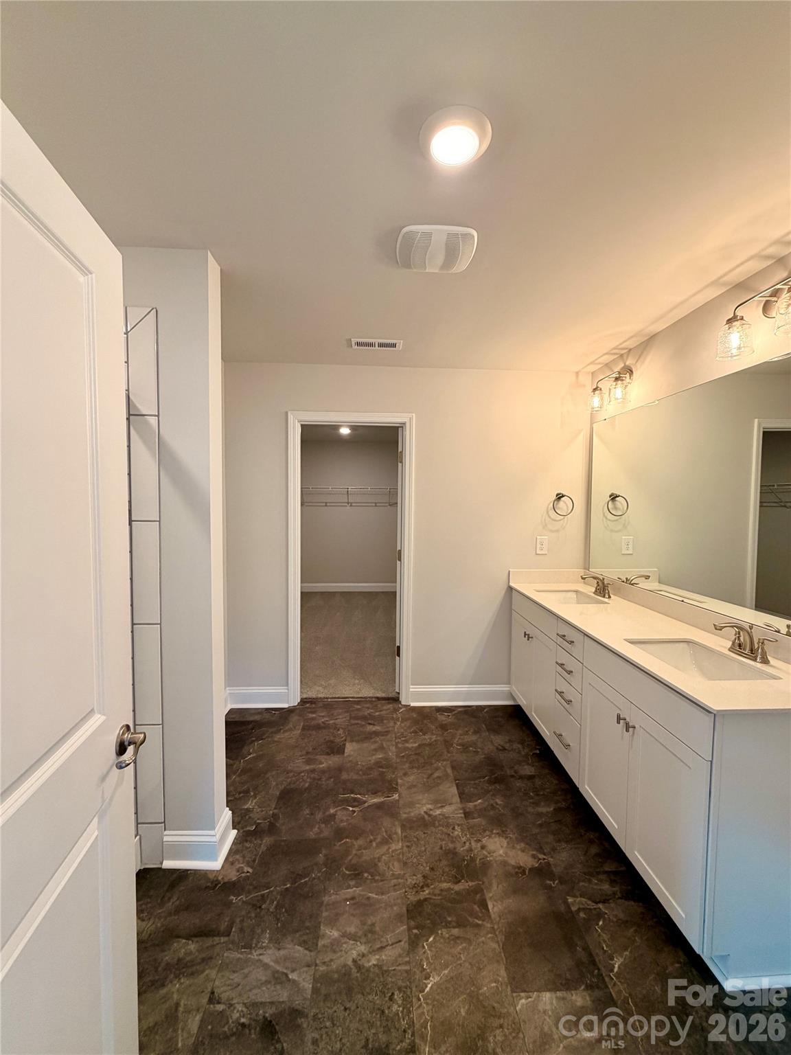 200 Fostoria Place 78a Property Photo 22