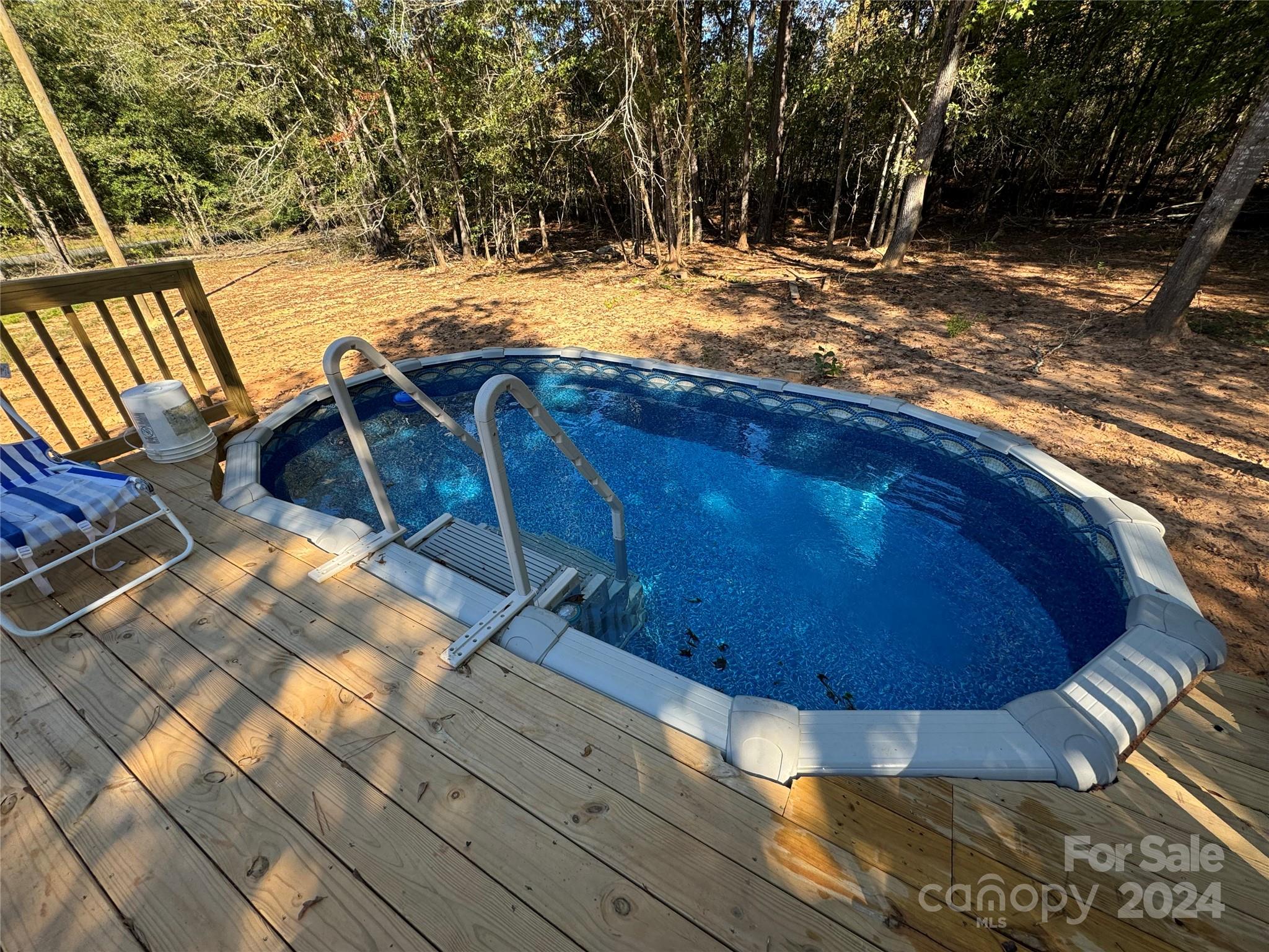 3960 Travellers Road Property Photo 6