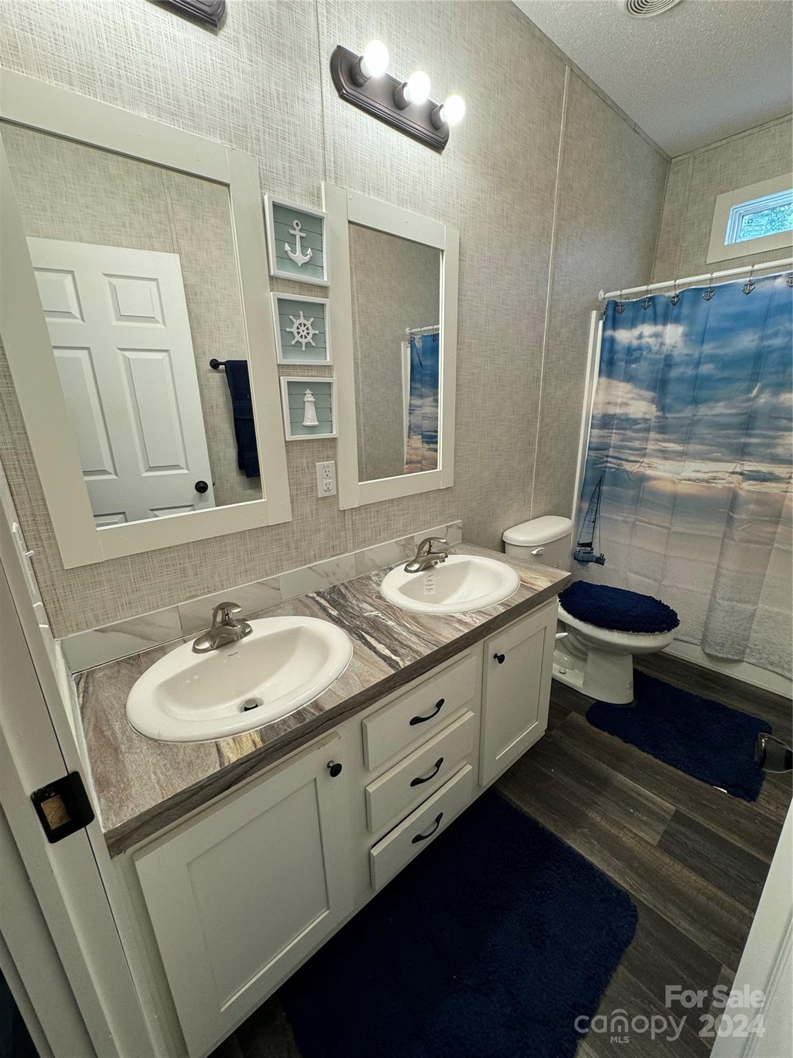 3960 Travellers Road Property Photo 12