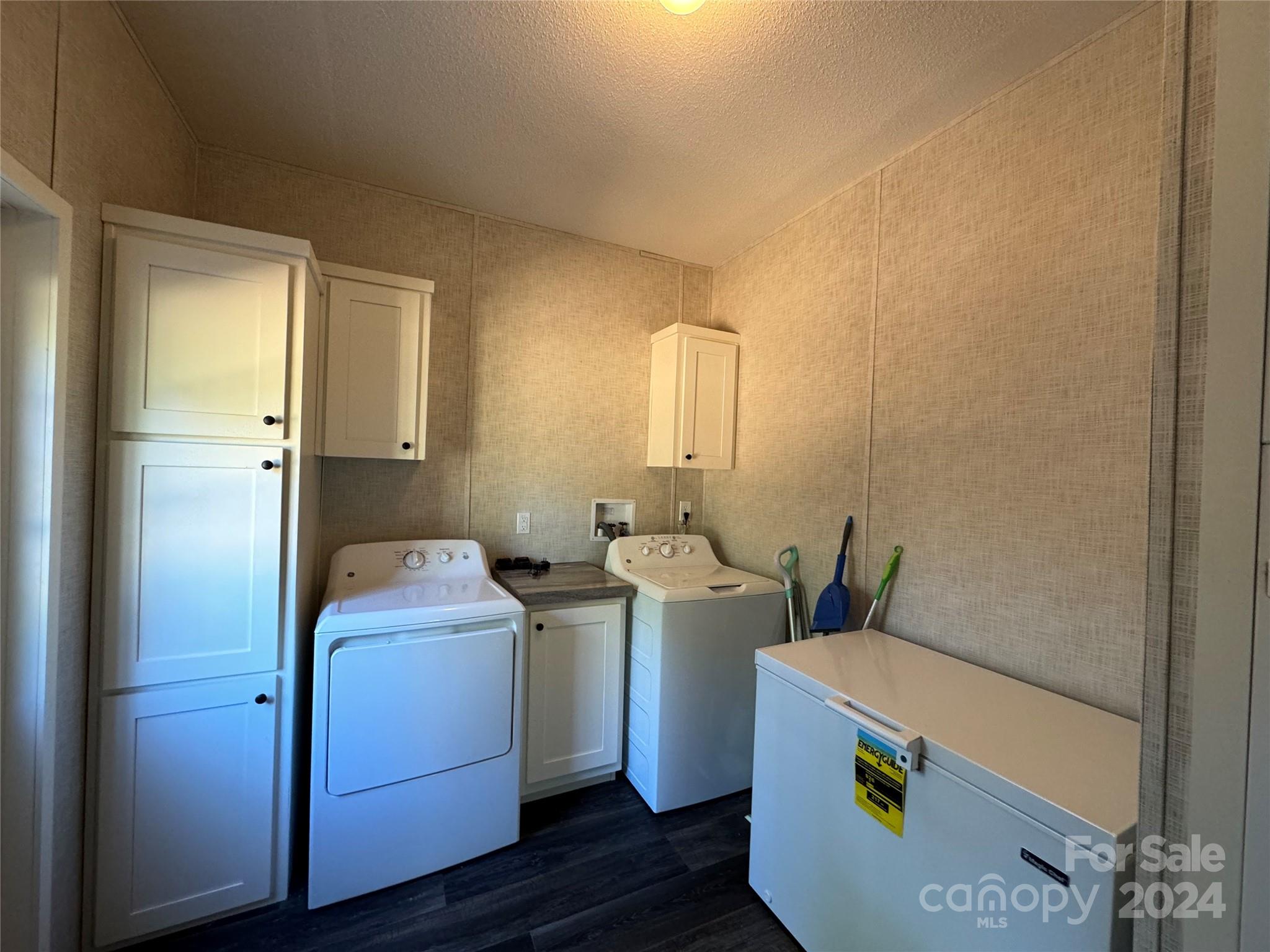 3960 Travellers Road Property Photo 24