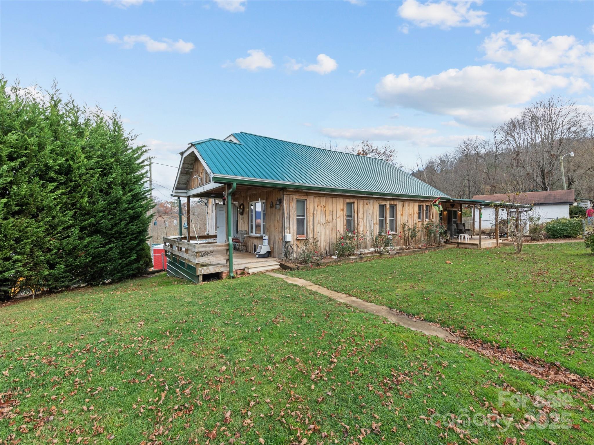 12 Messer Valley Lane Property Photo 4