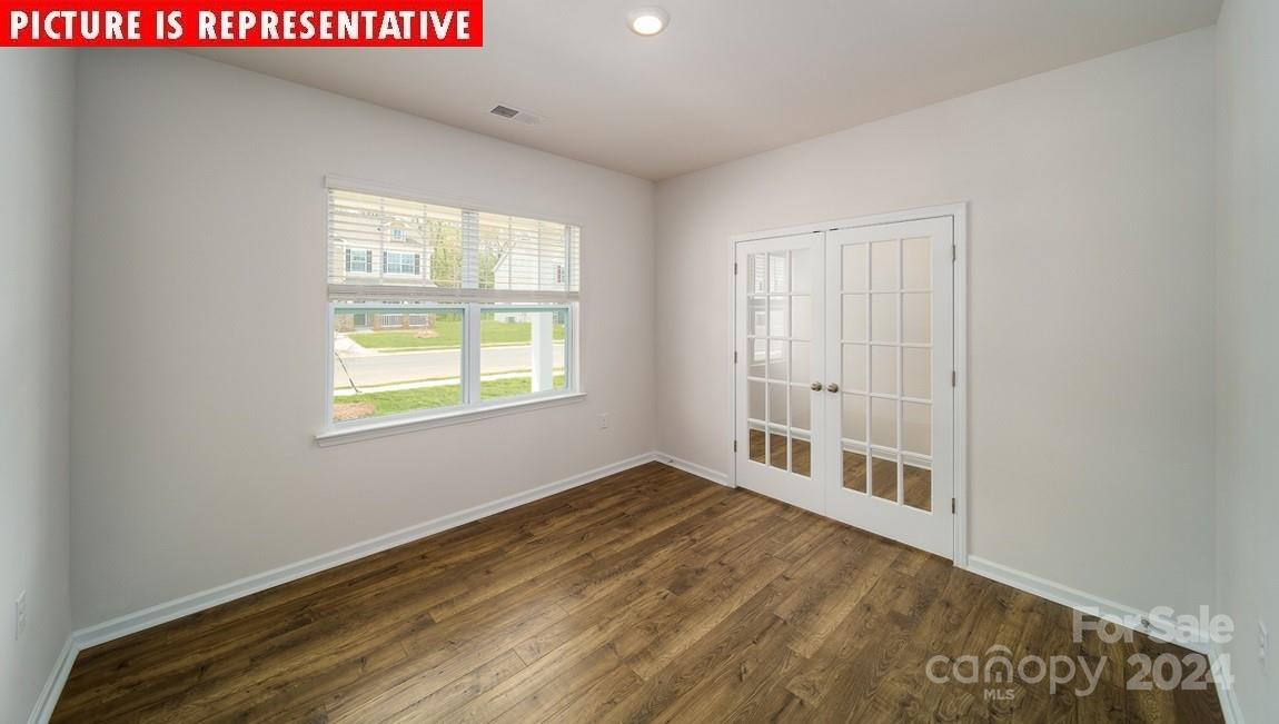 3885 Cullen Meadows Drive Property Photo 2