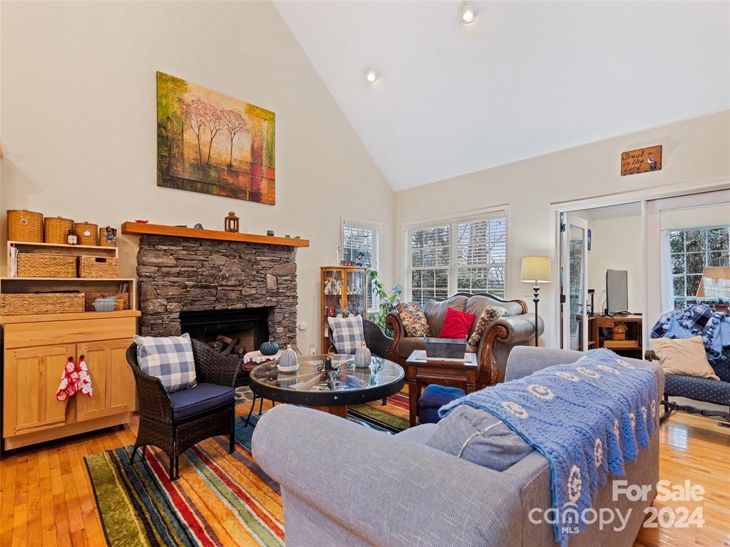 12 Belisle Lane Property Photo 15