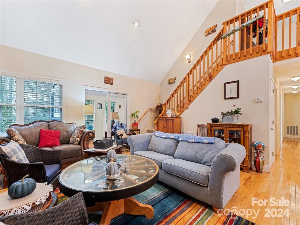 12 Belisle Lane Property Photo 16