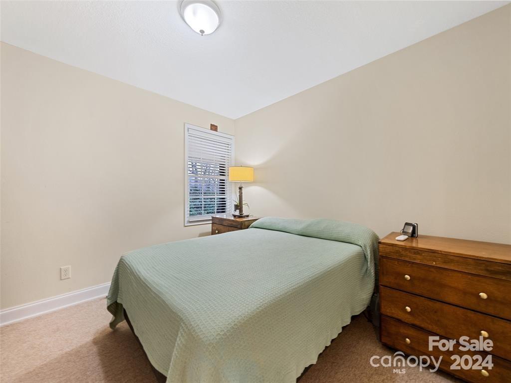 12 Belisle Lane Property Photo 18