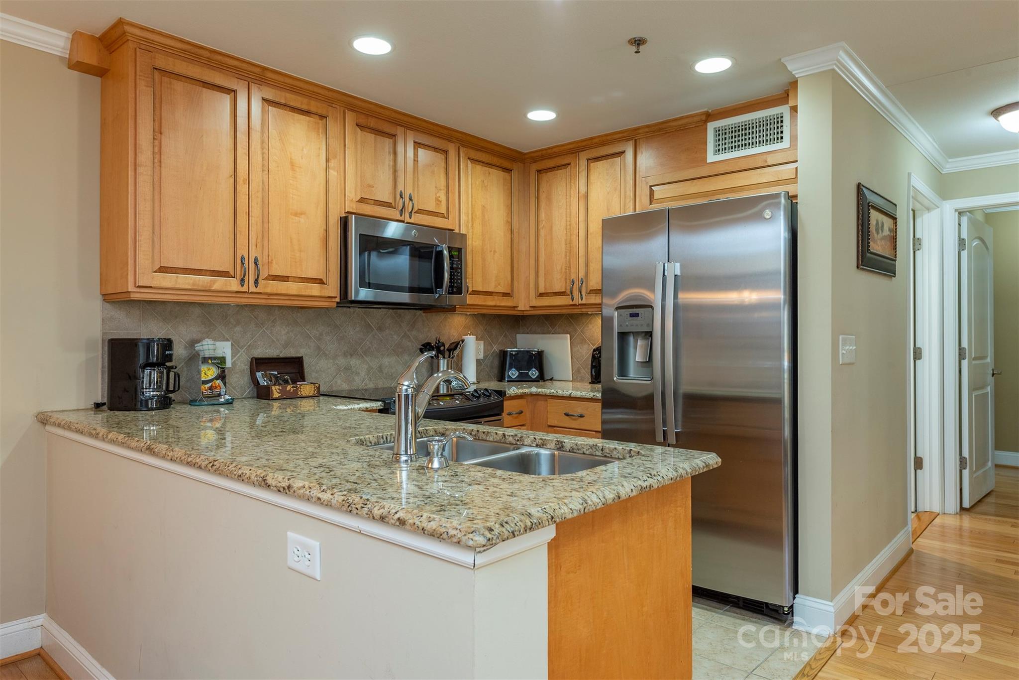 303 Bowling Park Road Property Photo 11