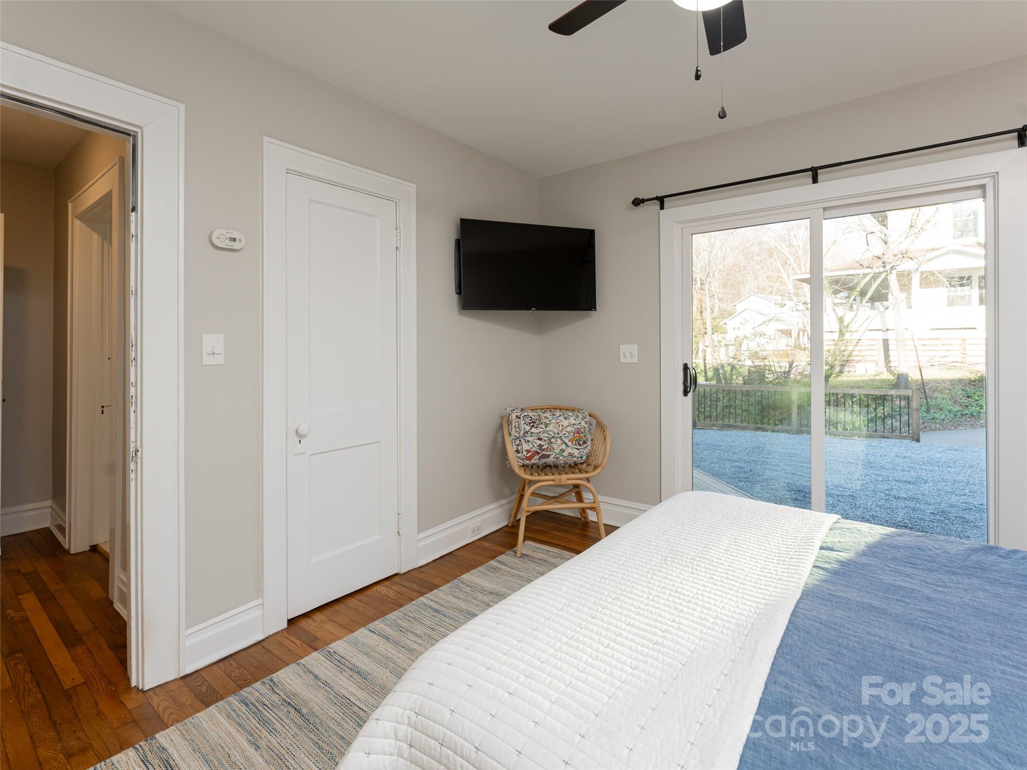12 North Street Property Photo 25