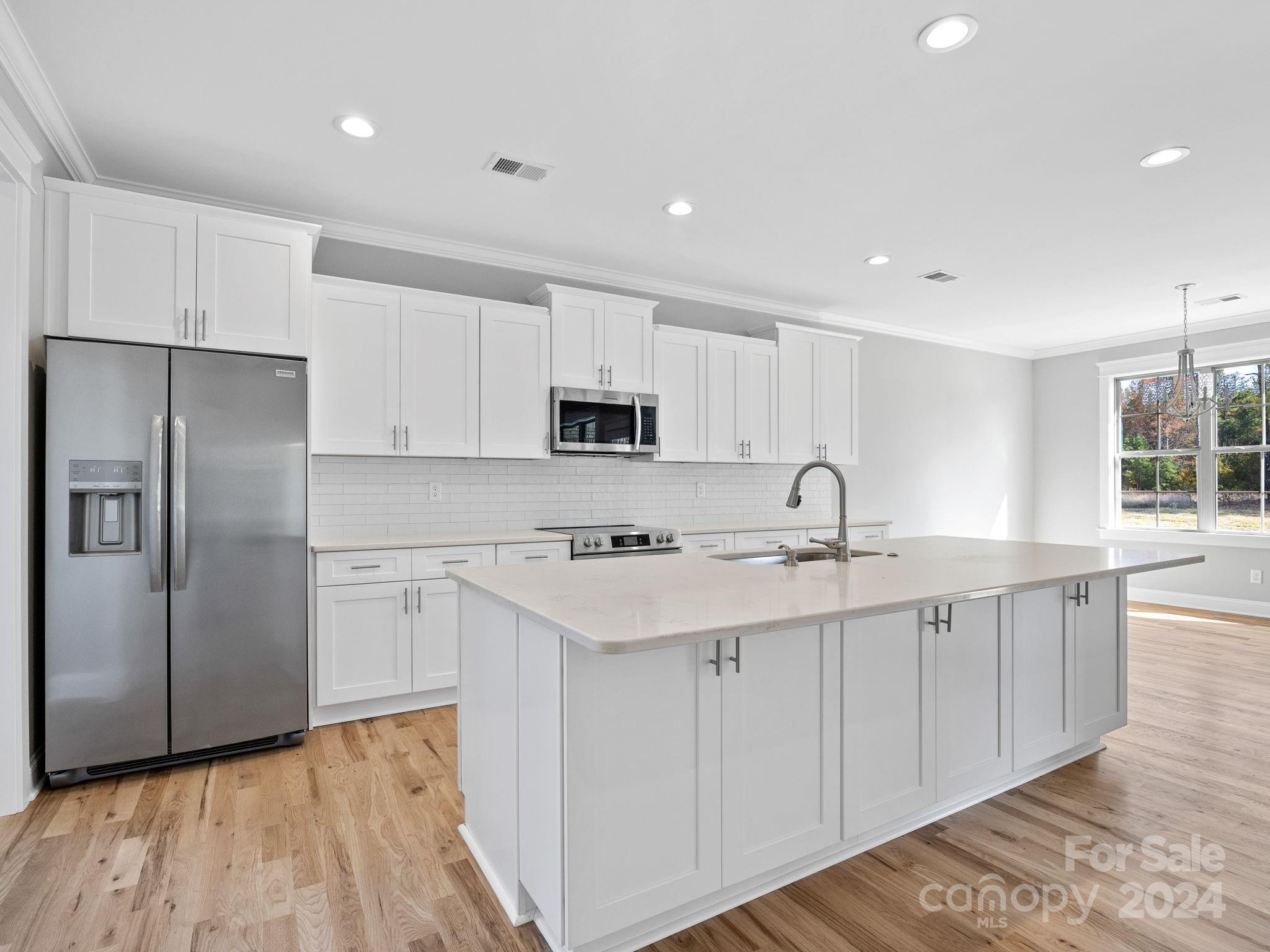 291 Robbins Road Property Photo 14