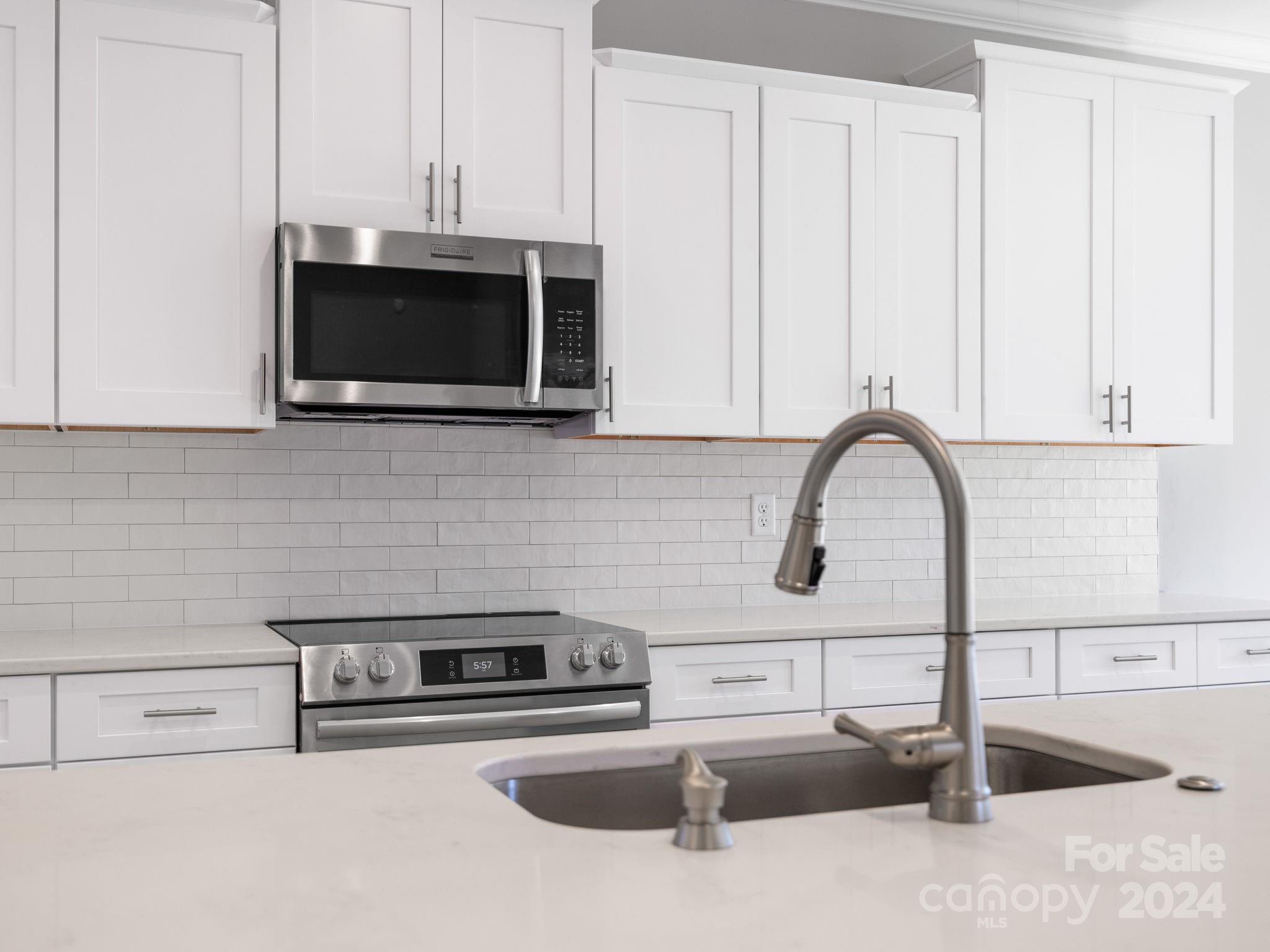 291 Robbins Road Property Photo 15