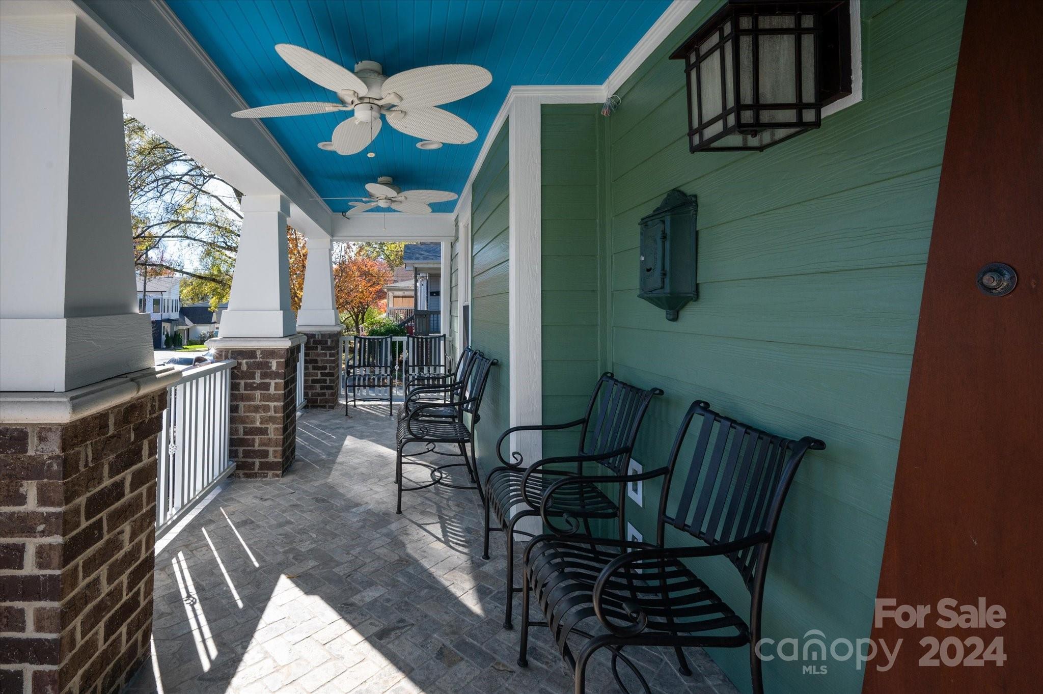 1721 Pegram Street Property Photo 3