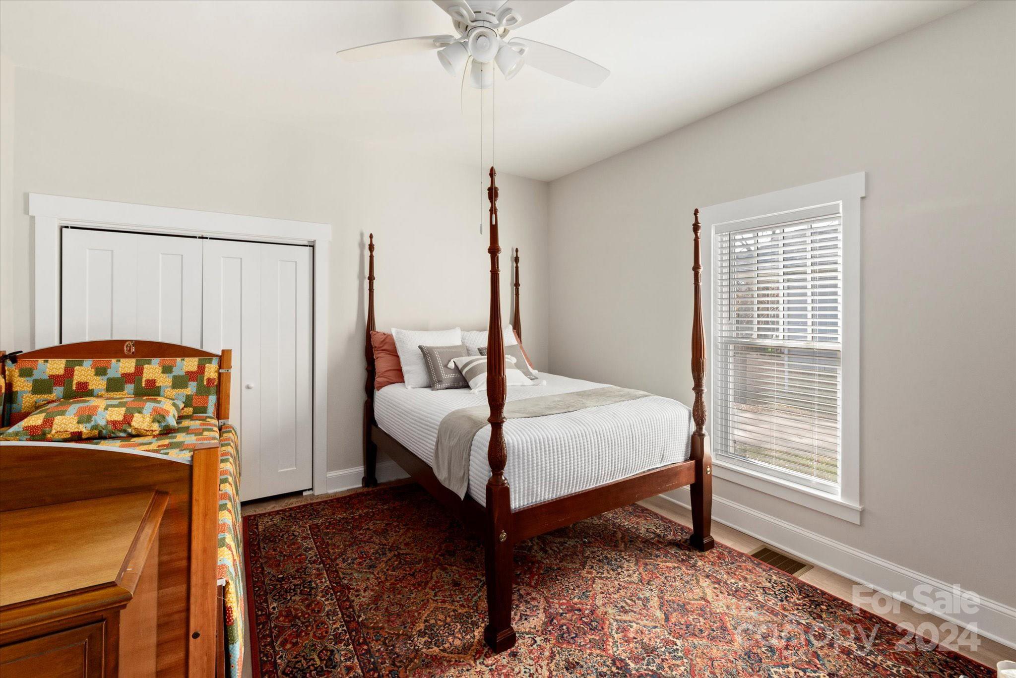 1721 Pegram Street Property Photo 13