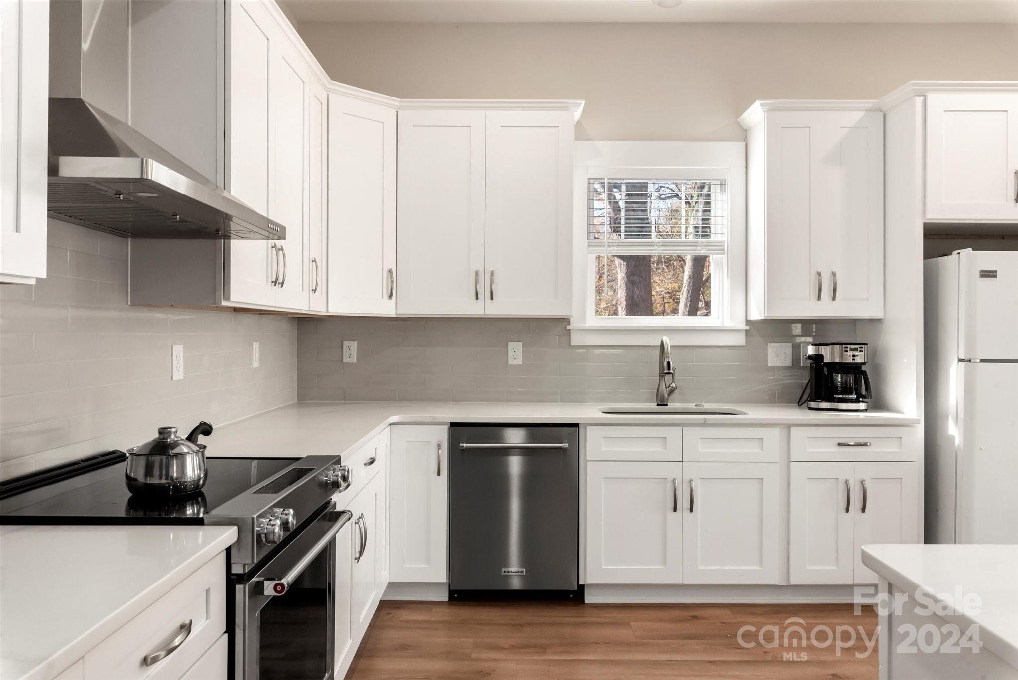 1721 Pegram Street Property Photo 28