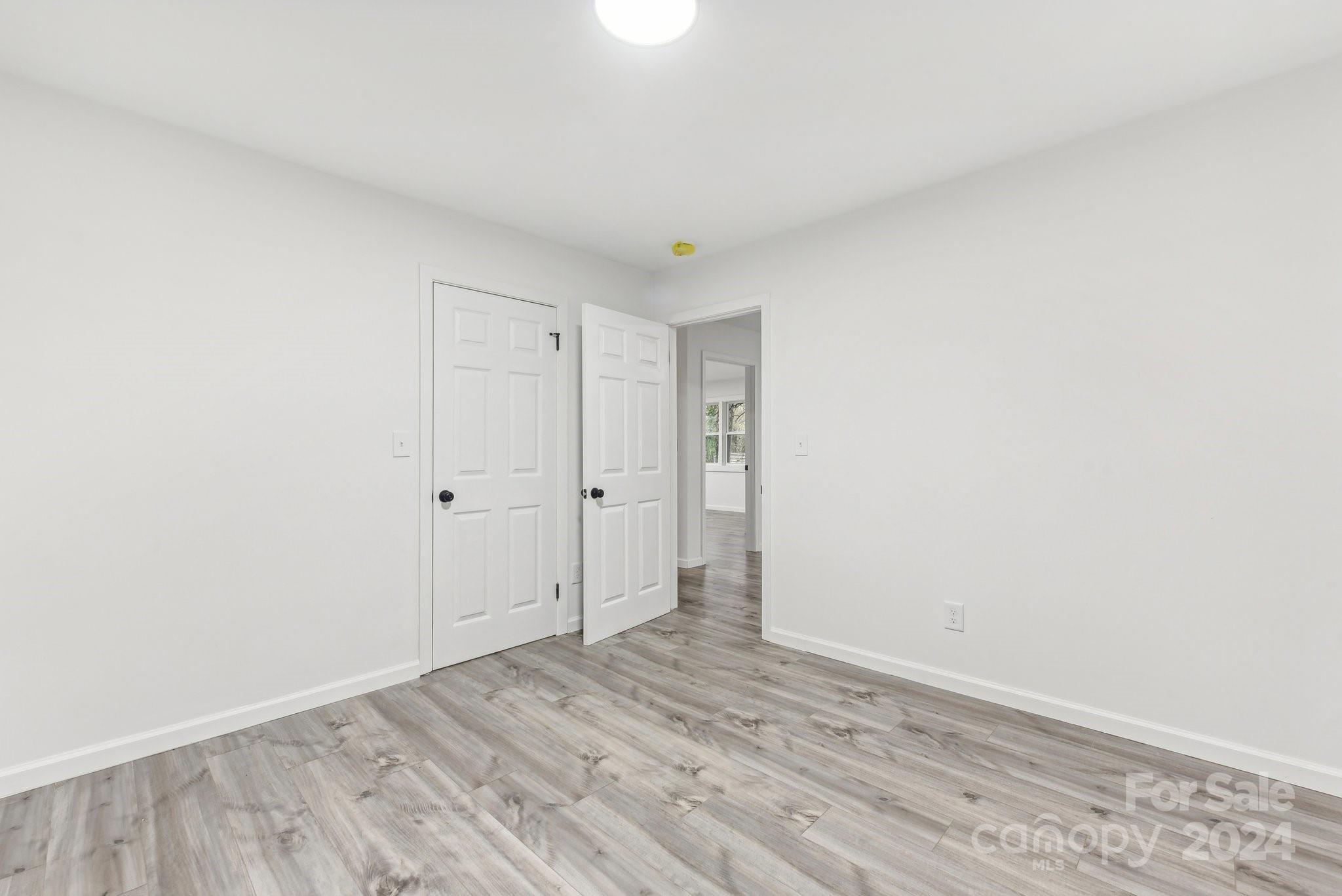530 11th Street Place Property Photo 21