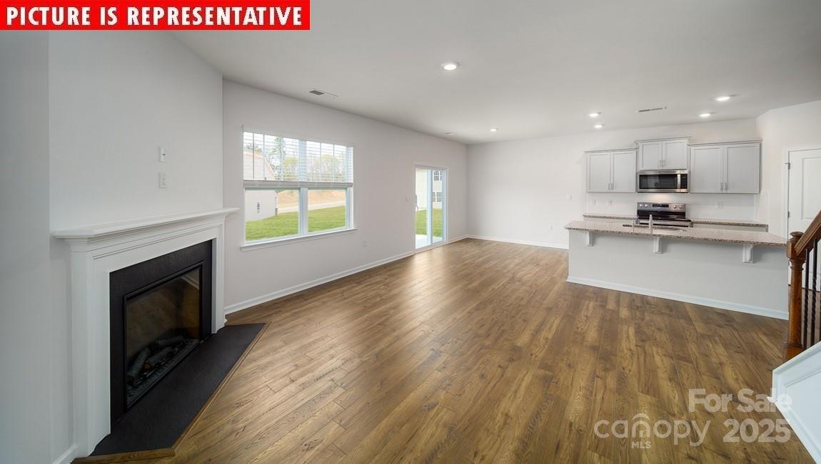 3861 Cullen Meadows Drive Property Photo 10
