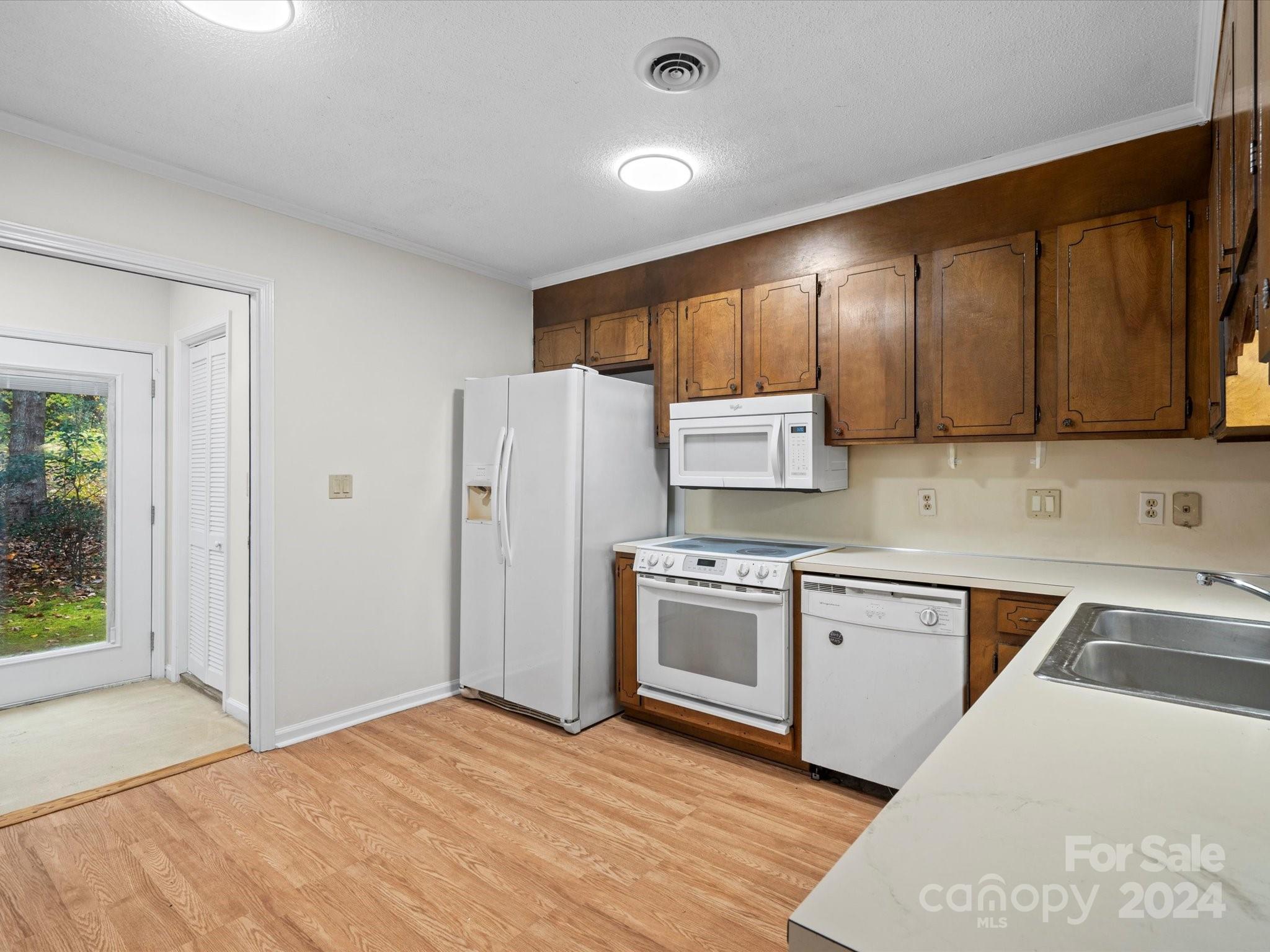 124 Ashleigh Court Property Photo 9