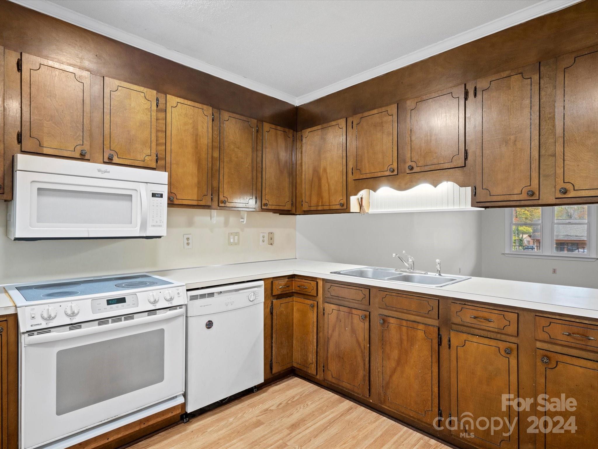 124 Ashleigh Court Property Photo 11