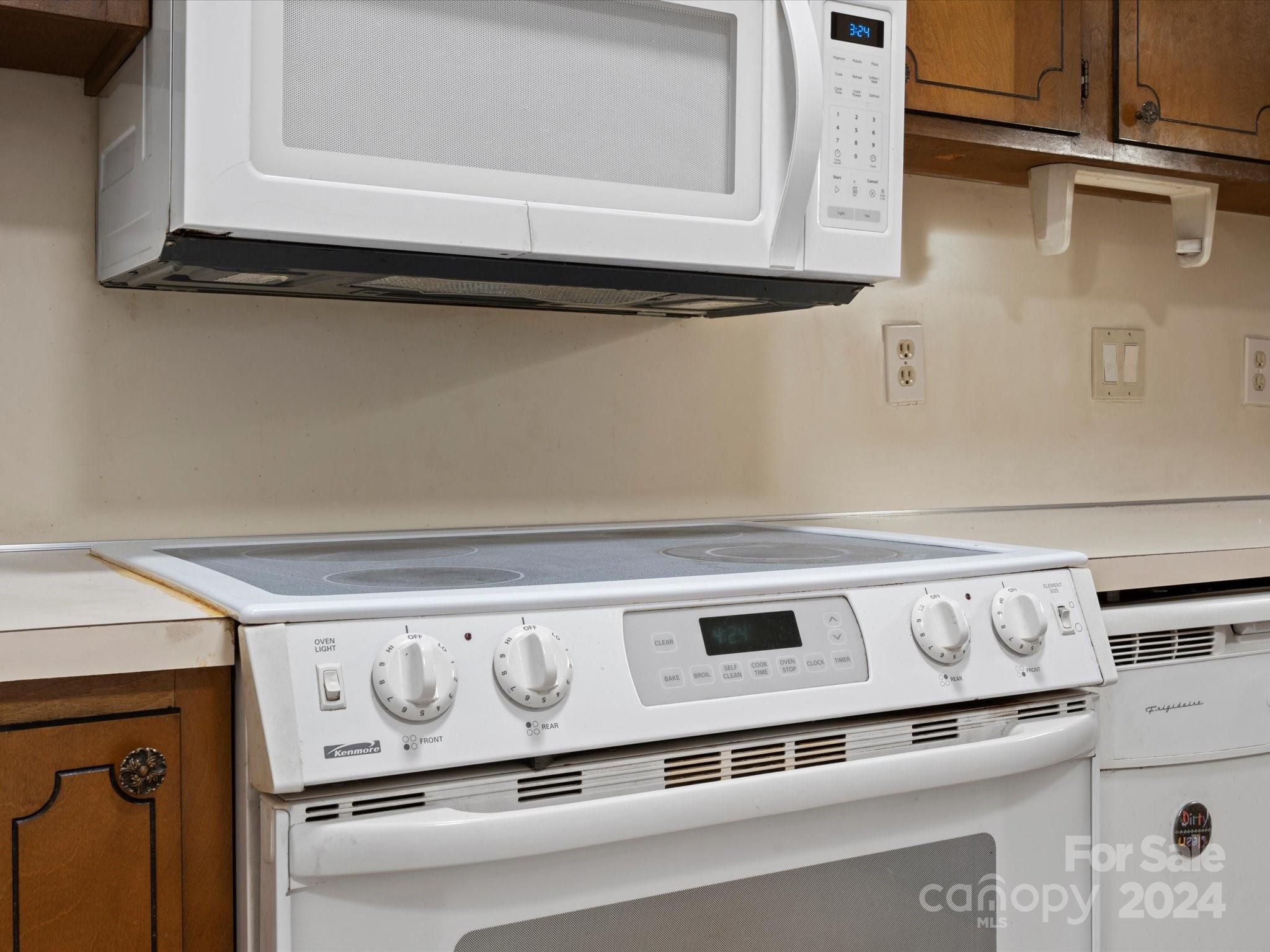 124 Ashleigh Court Property Photo 13