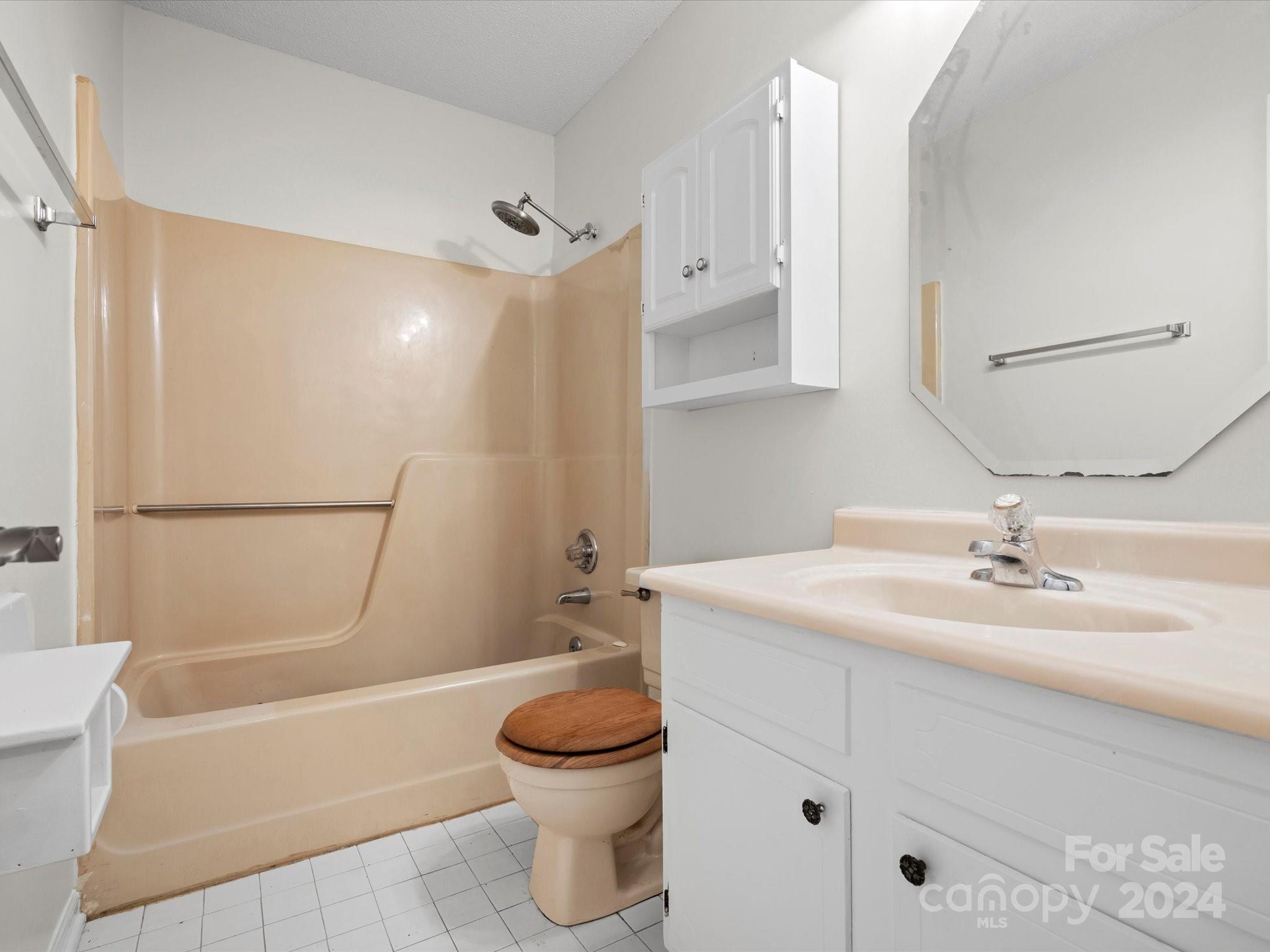 124 Ashleigh Court Property Photo 22