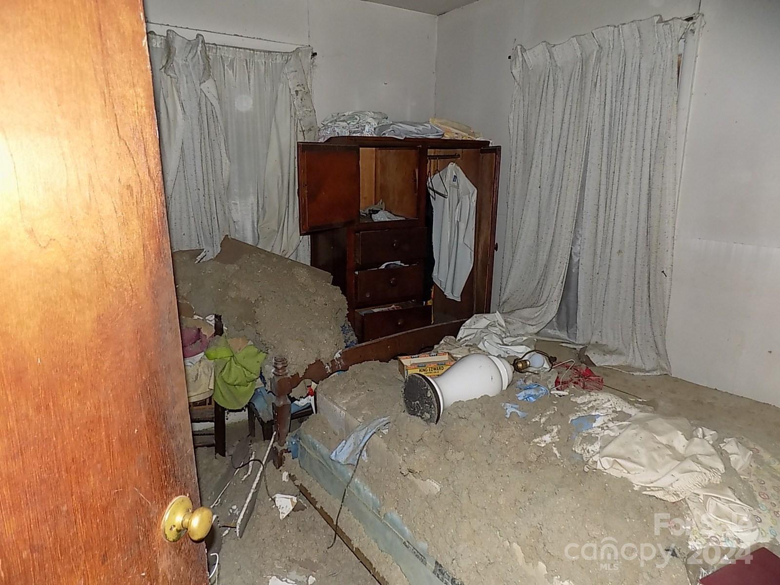 523 Hoyle Street Property Photo 6