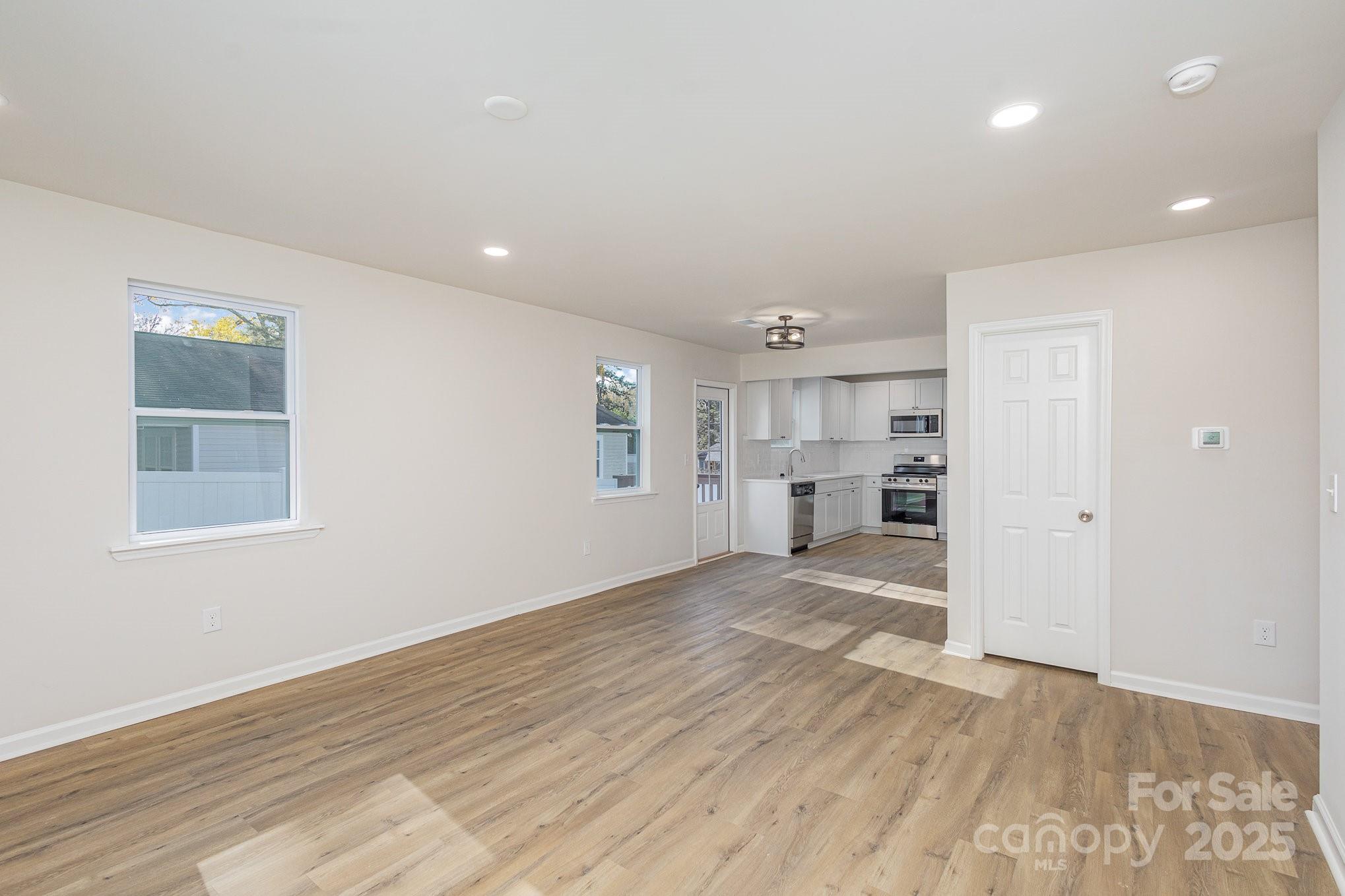 429 Dare Drive Property Photo 3